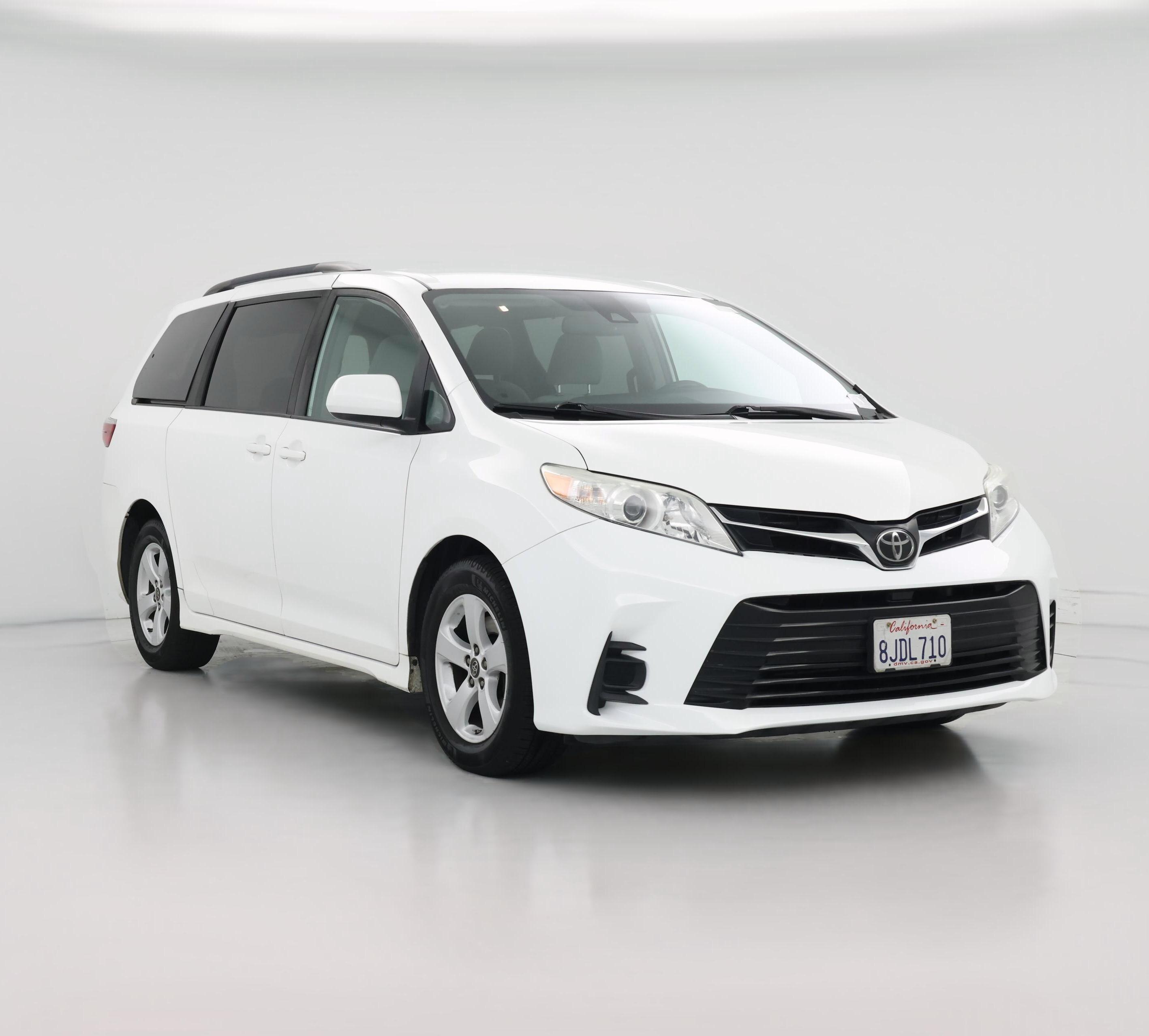 Thumbnail: 2019 Toyota Sienna - 1