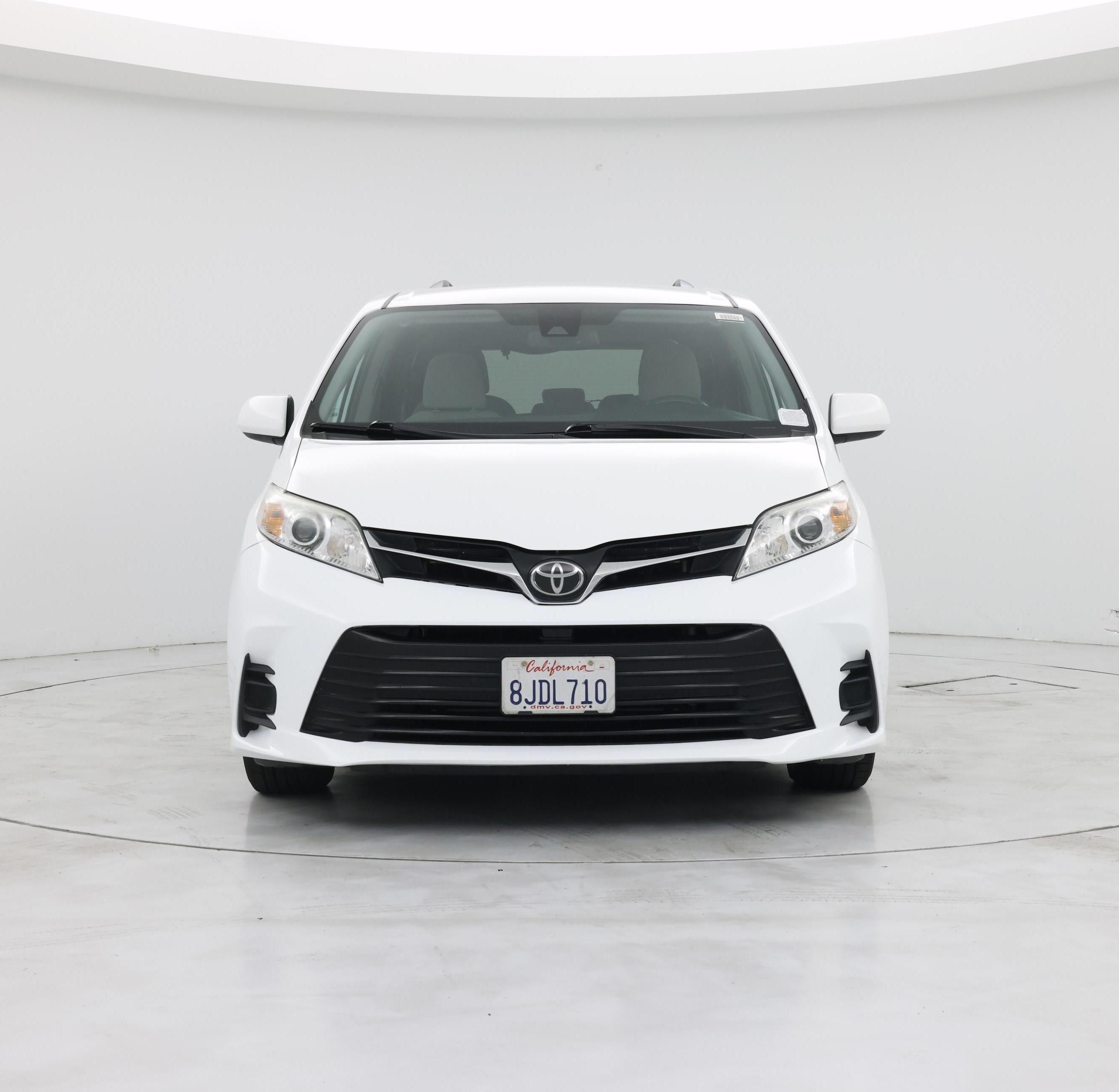 Thumbnail: 2019 Toyota Sienna - 5