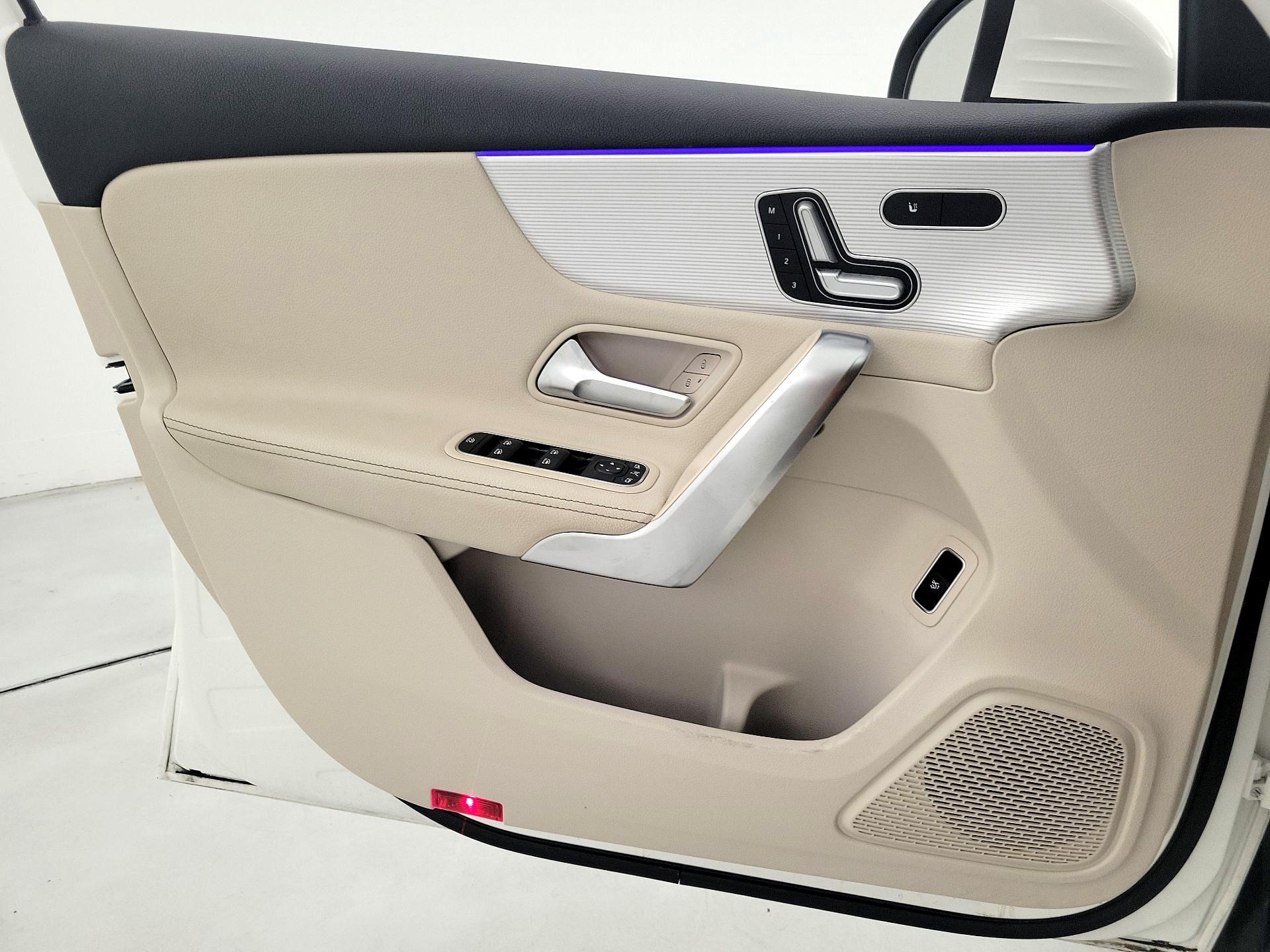 Thumbnail: 2021 Mercedes-Benz A-Class - 12