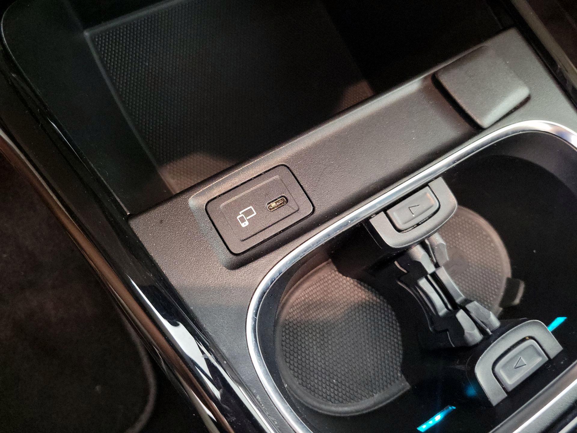 Thumbnail: 2021 Mercedes-Benz A-Class - 18
