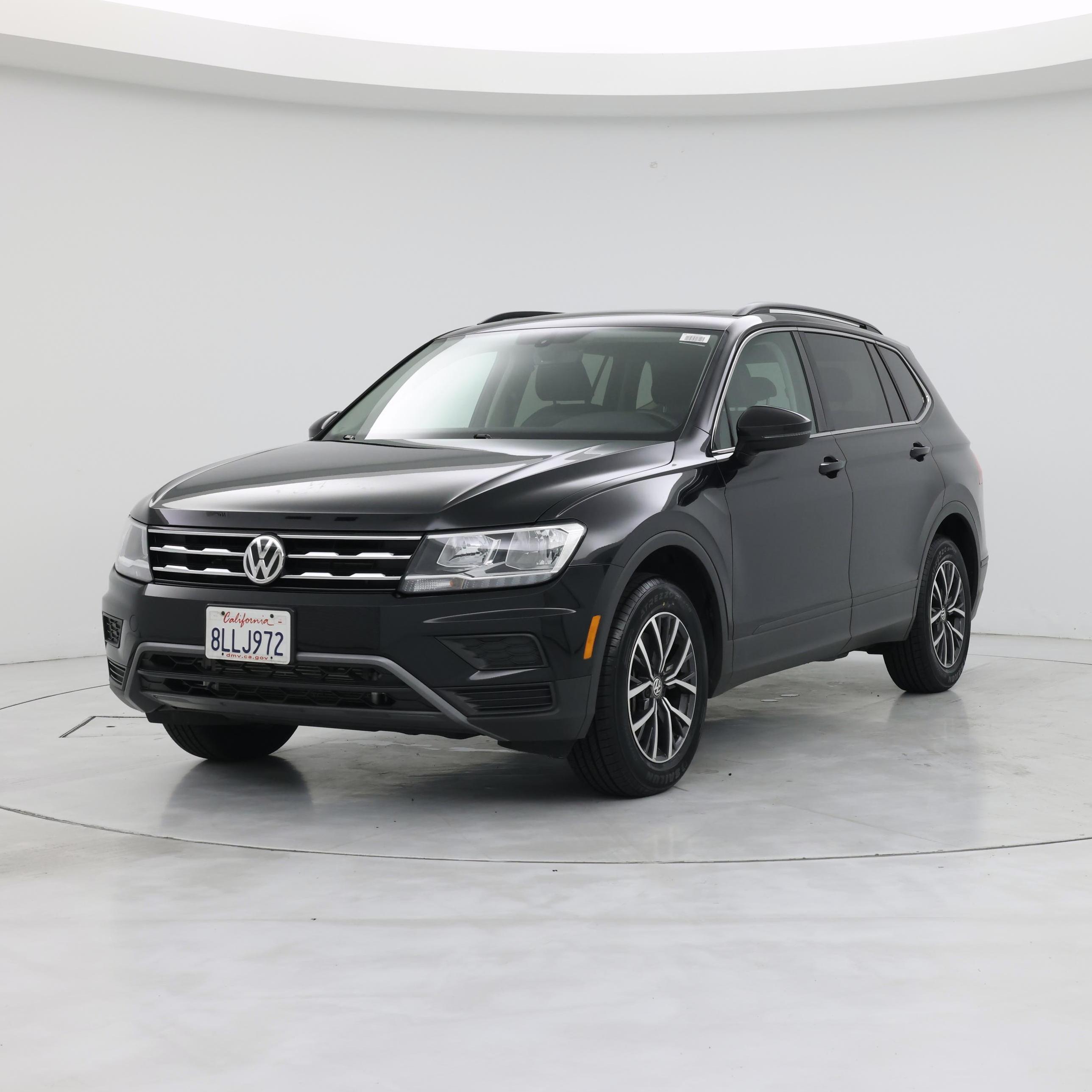 Thumbnail: 2019 Volkswagen Tiguan - 4