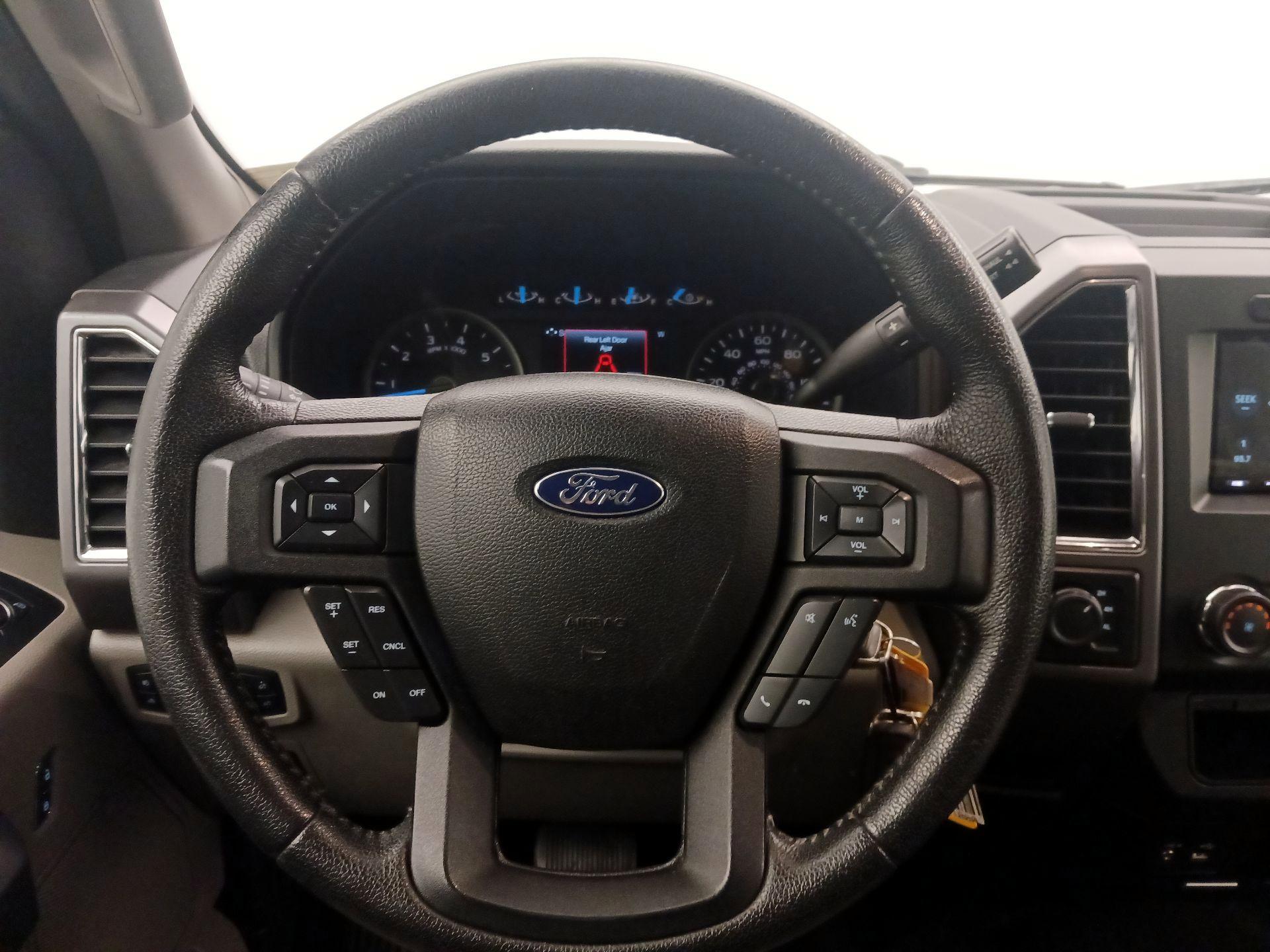 Thumbnail: 2015 Ford F-150 - 10