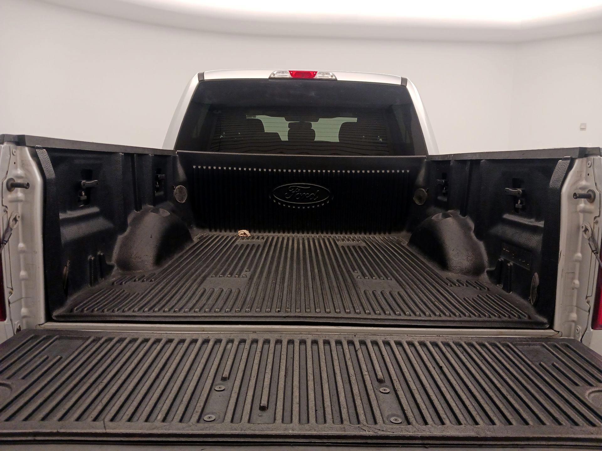 Thumbnail: 2015 Ford F-150 - 20