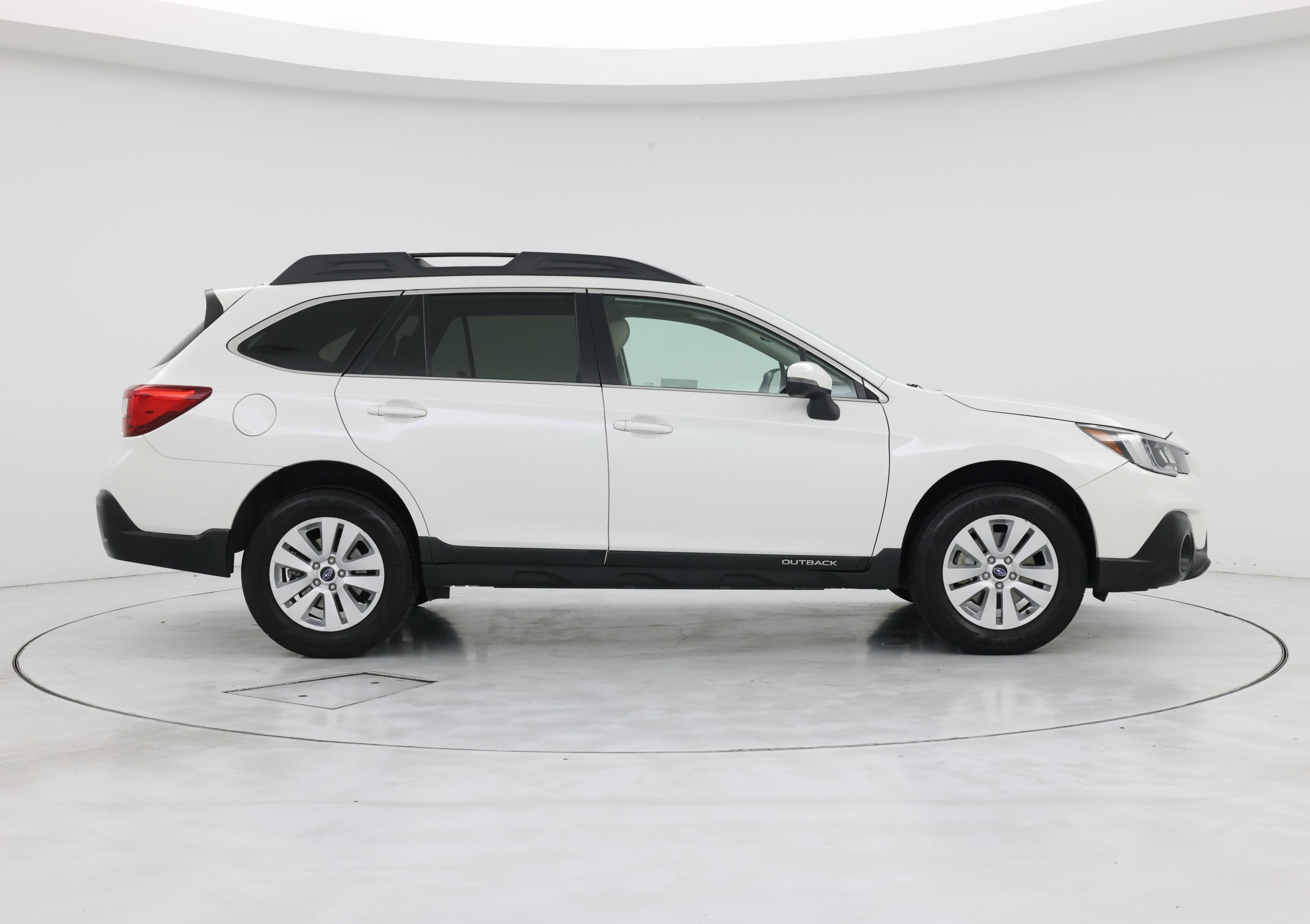 Thumbnail: 2019 Subaru Outback - 7