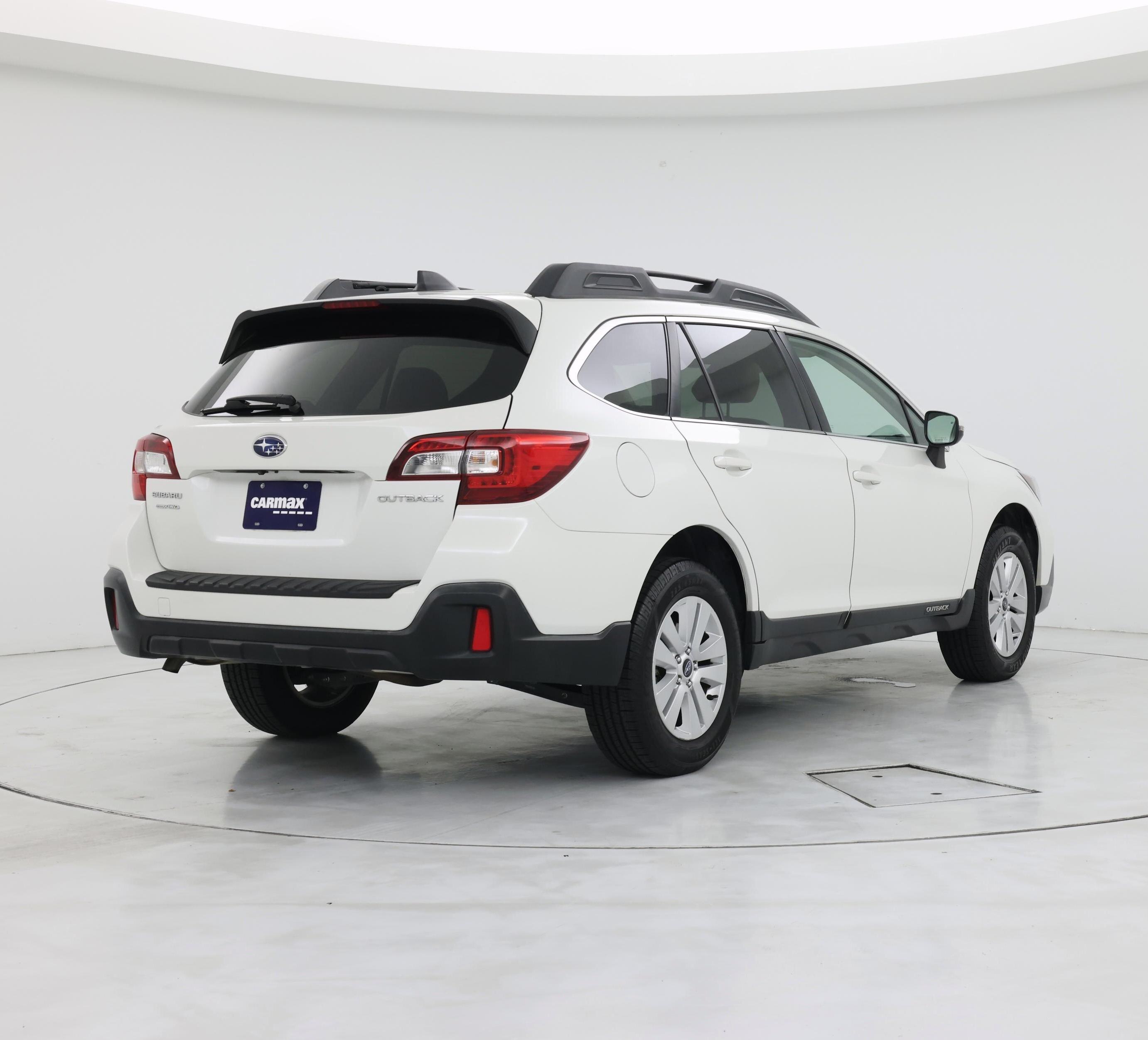 Thumbnail: 2019 Subaru Outback - 8