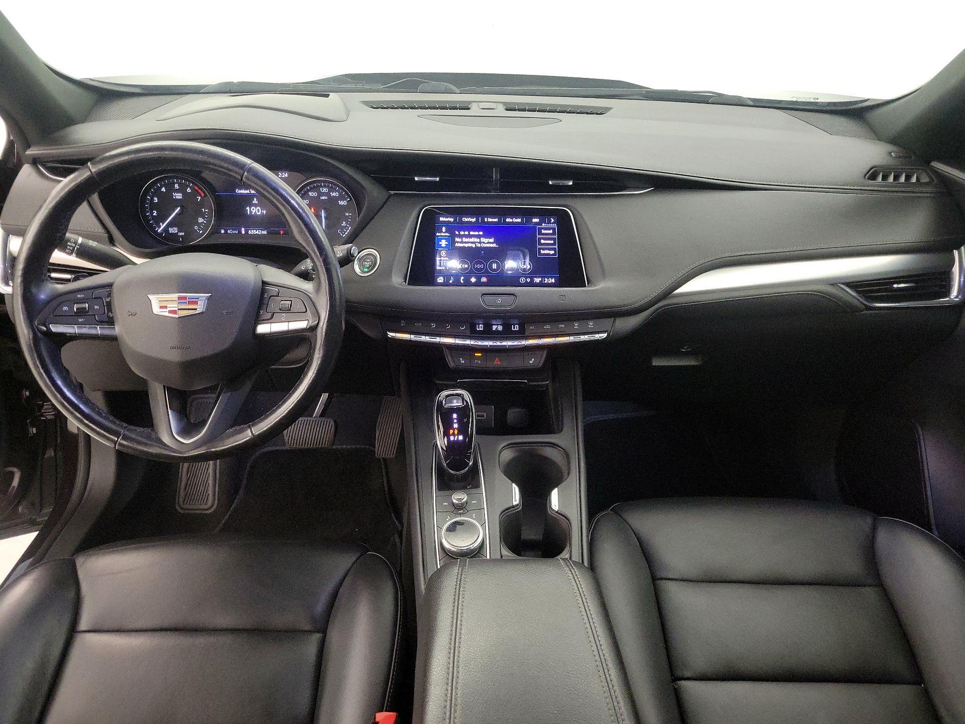Thumbnail: 2021 Cadillac XT4 - 9