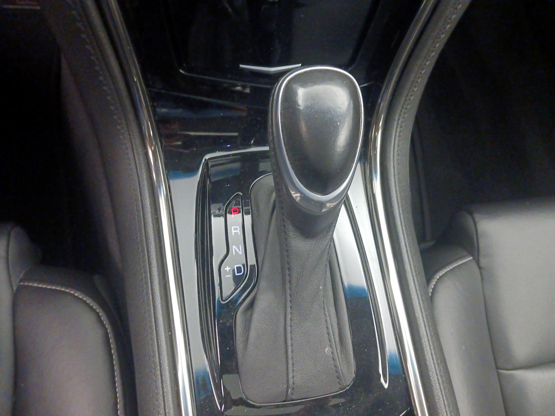 Thumbnail: 2013 Cadillac ATS - 17