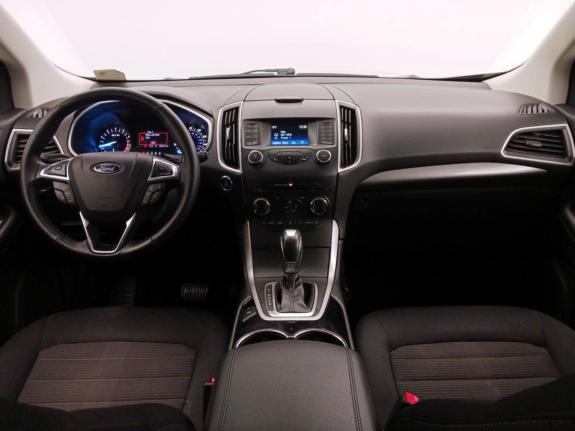 Thumbnail: 2017 Ford Edge - 9