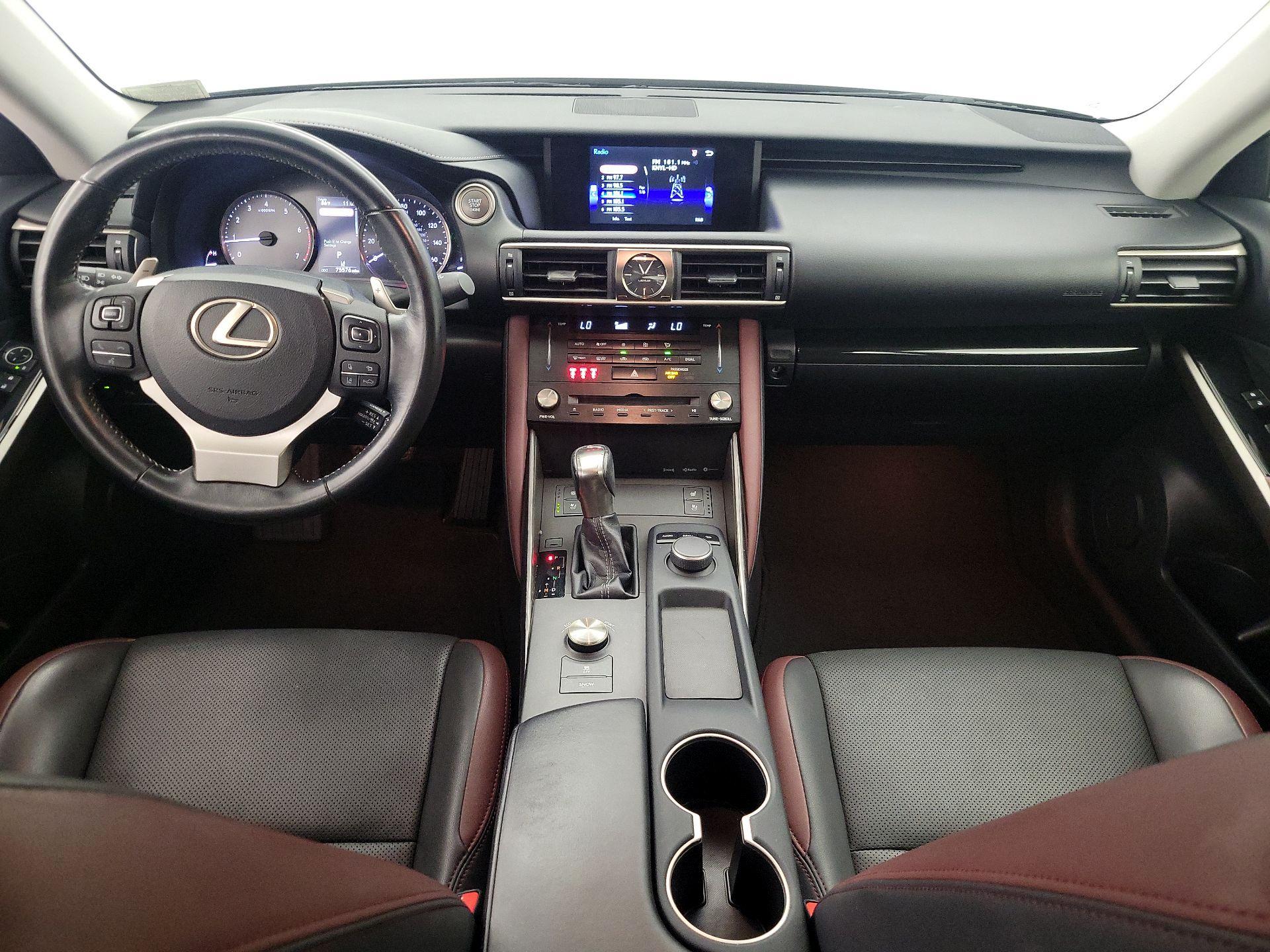 Thumbnail: 2018 Lexus IS - 9