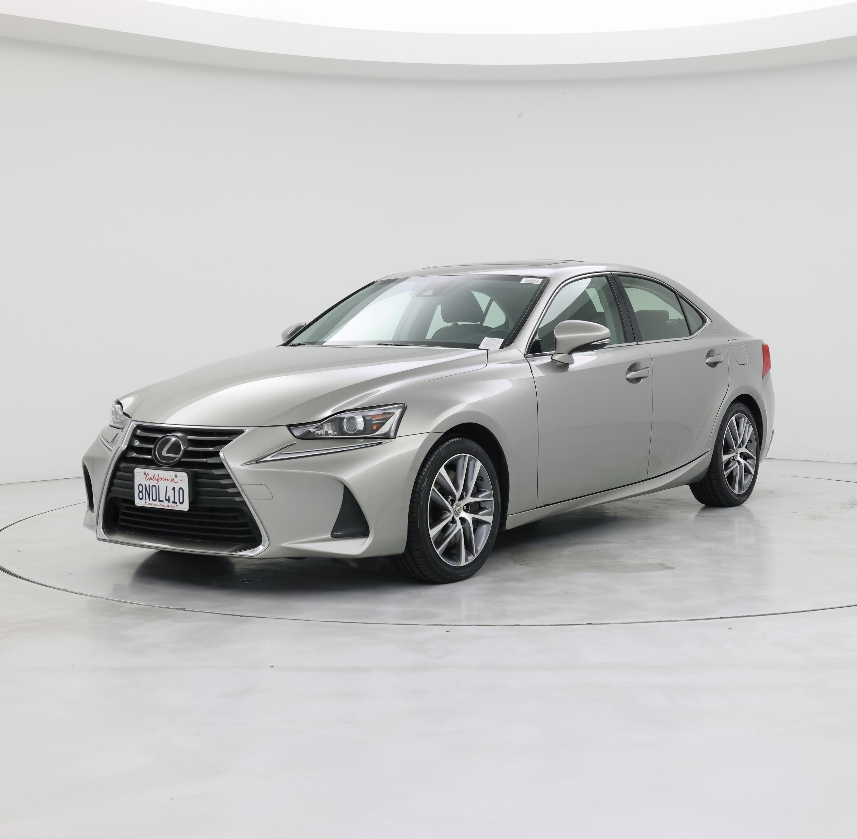 Thumbnail: 2018 Lexus IS - 4