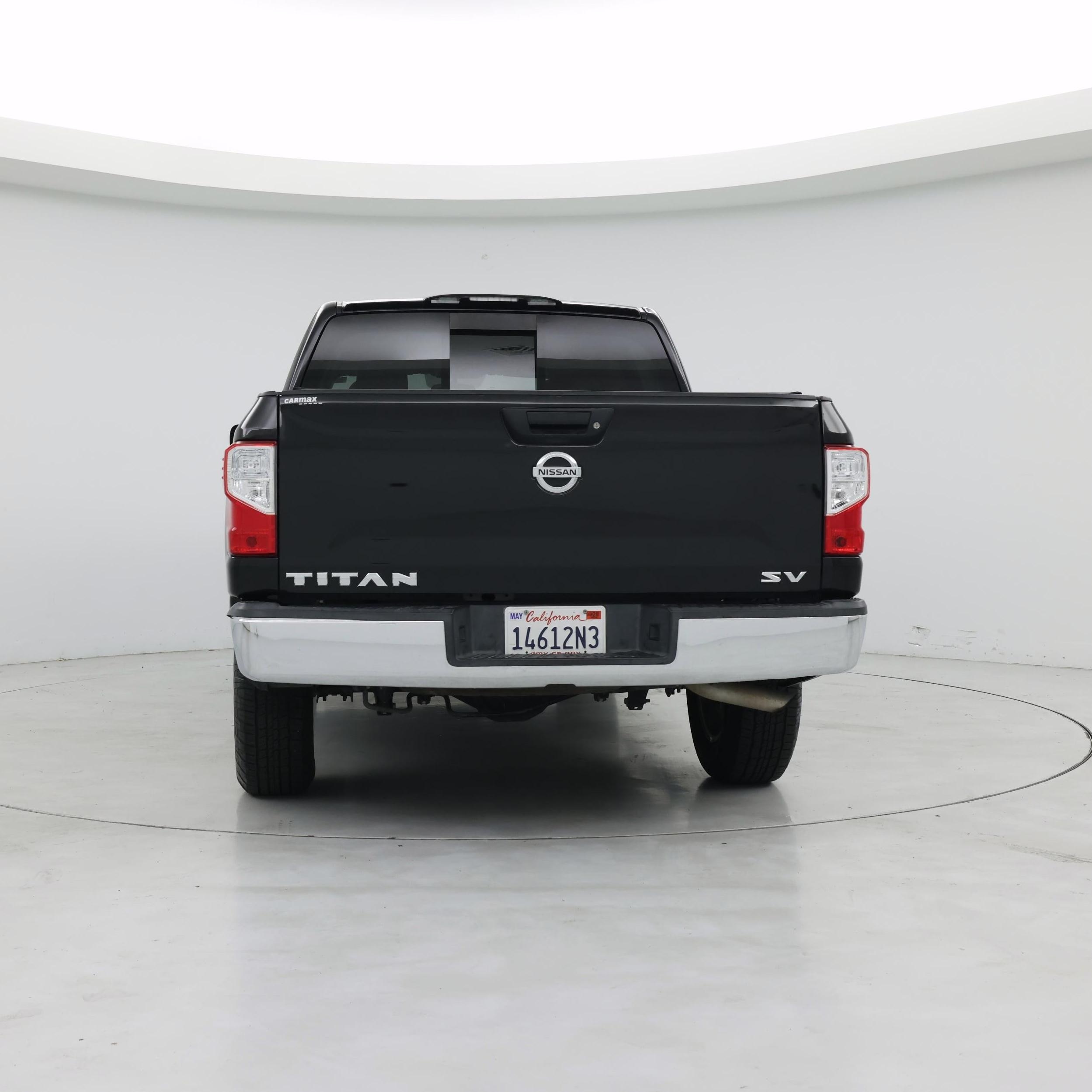 Thumbnail: 2017 Nissan Titan - 6