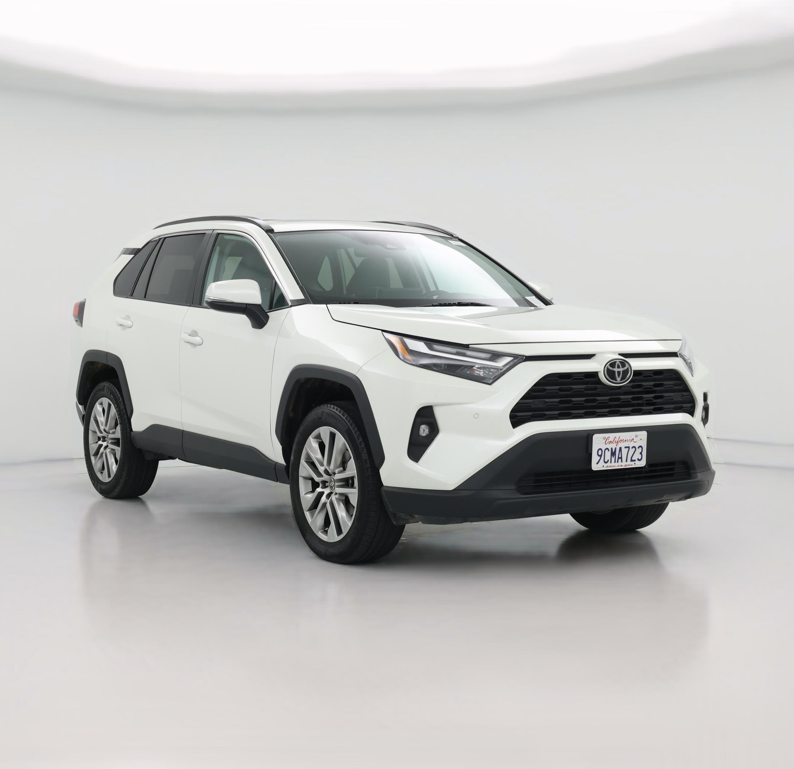 Thumbnail: 2022 Toyota RAV4 - 1