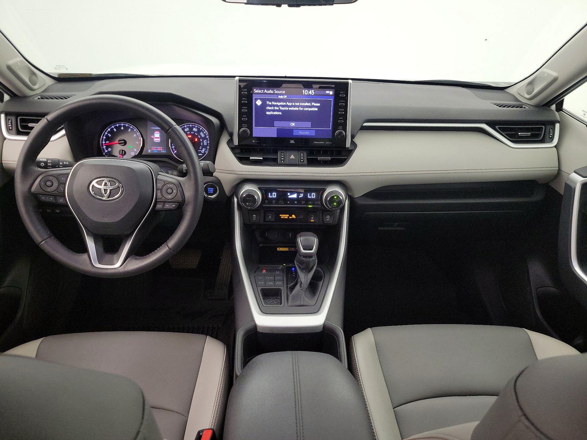 Thumbnail: 2022 Toyota RAV4 - 9
