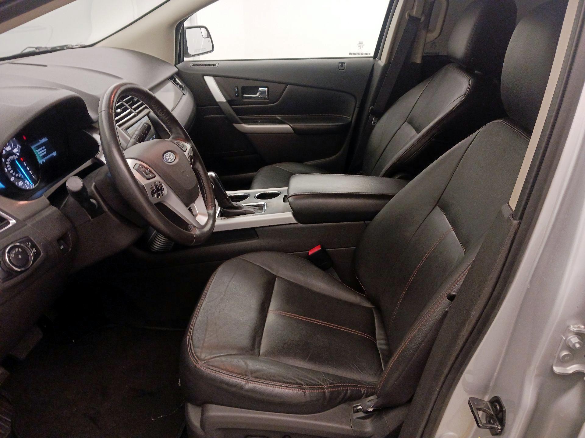 Thumbnail: 2014 Ford Edge - 11