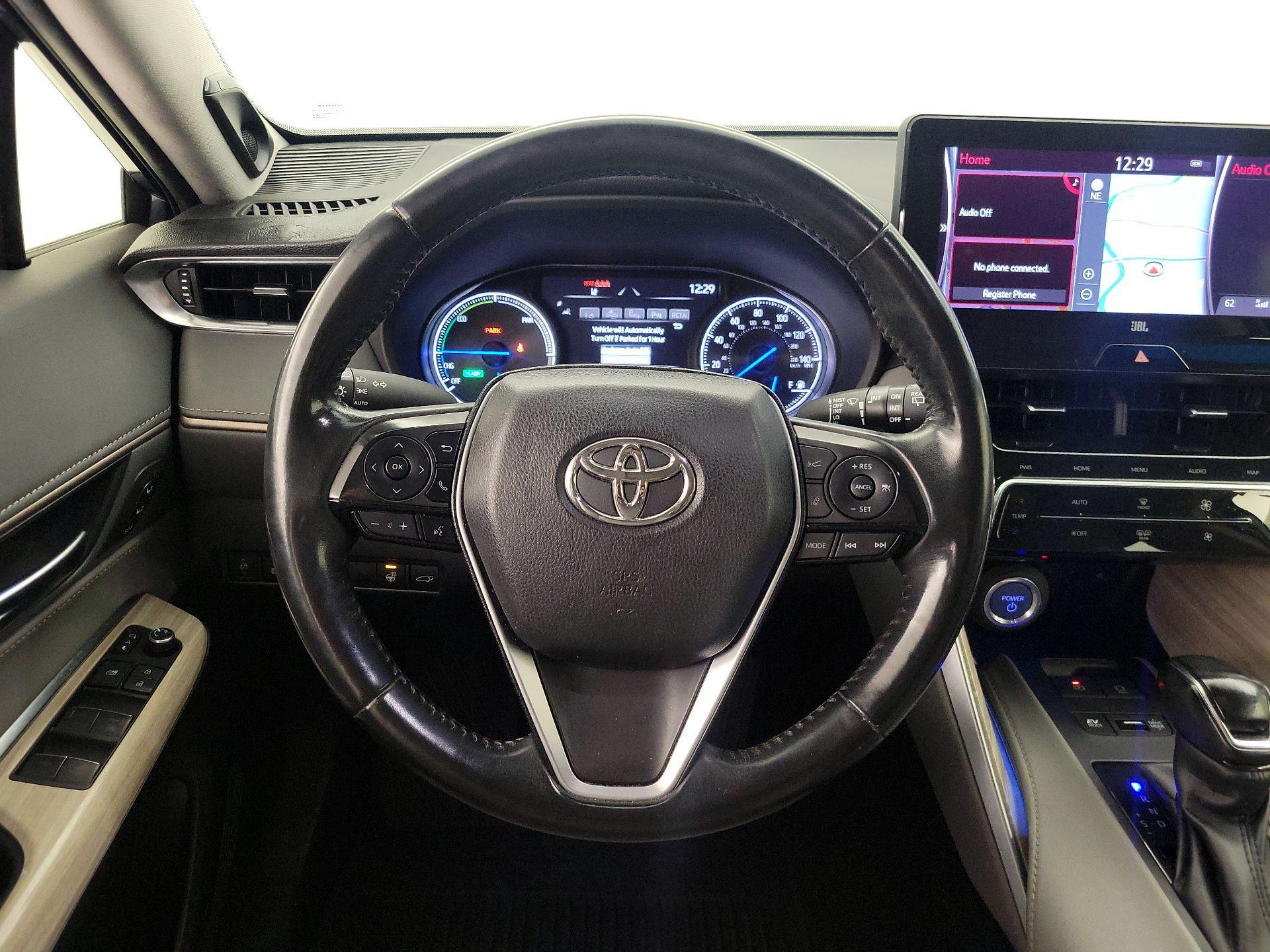 Thumbnail: 2021 Toyota Venza - 10
