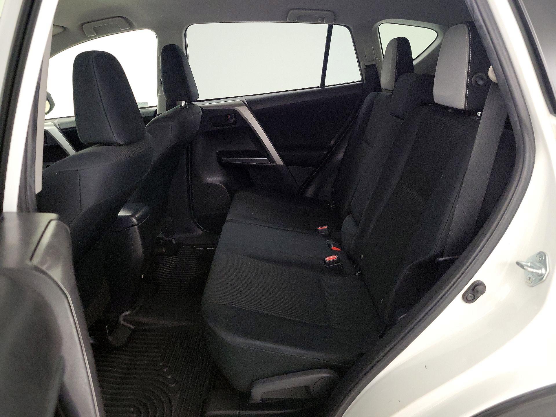 Thumbnail: 2017 Toyota RAV4 - 19