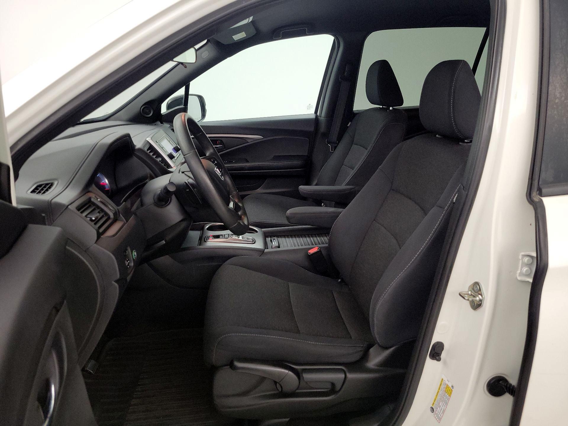 Thumbnail: 2019 Honda Passport - 11