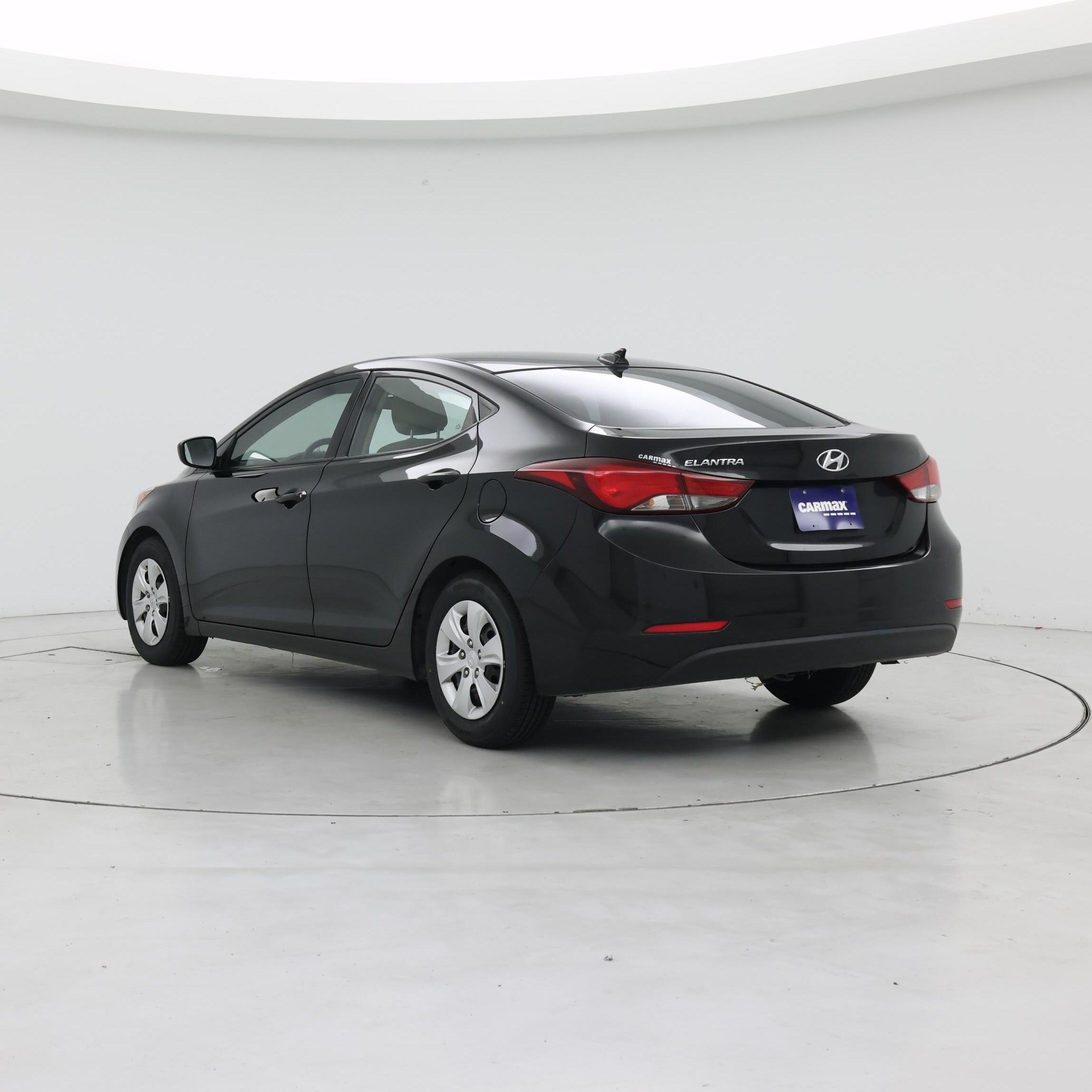 Thumbnail: 2016 Hyundai Elantra - 2