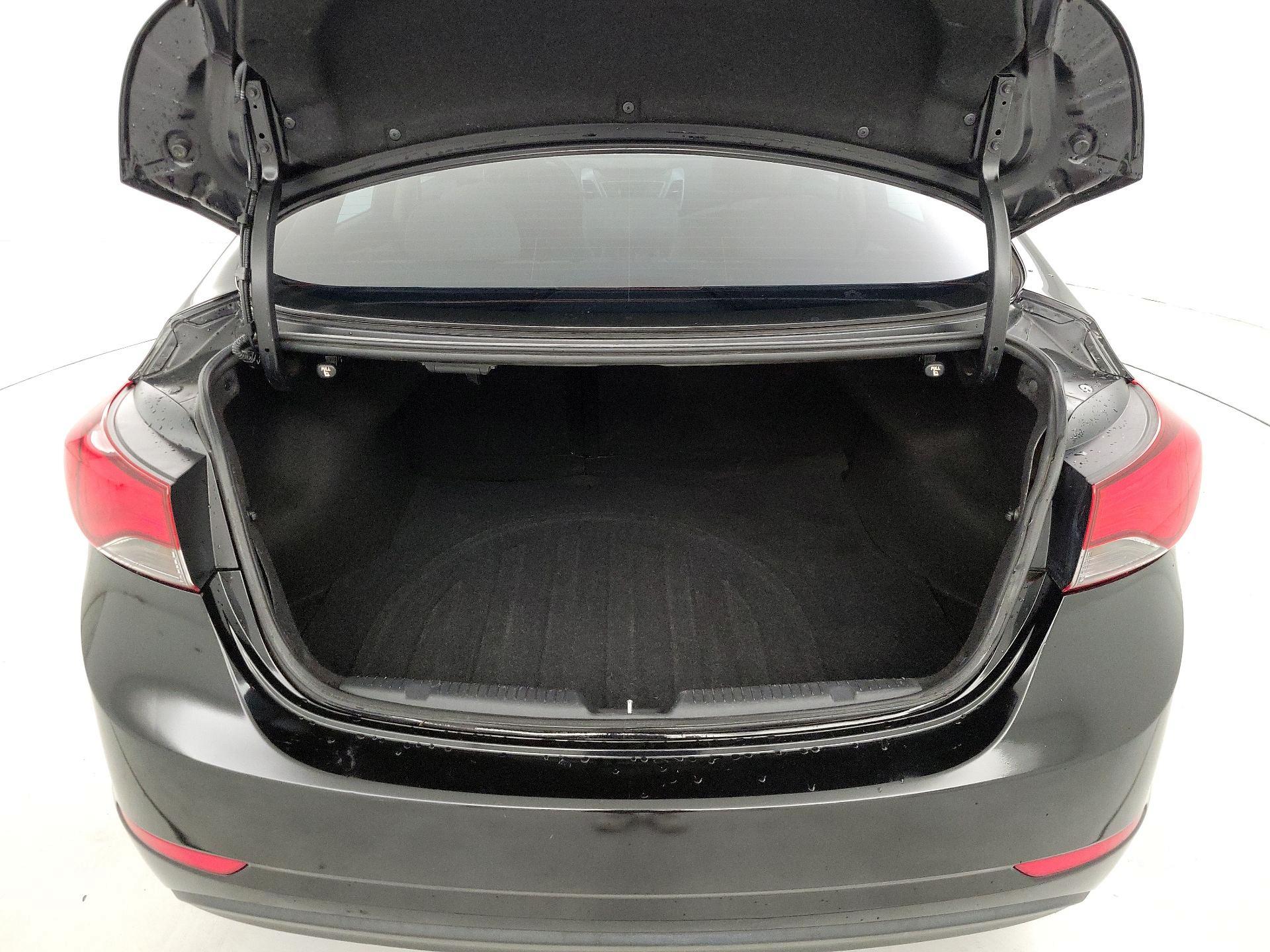 Thumbnail: 2016 Hyundai Elantra - 19