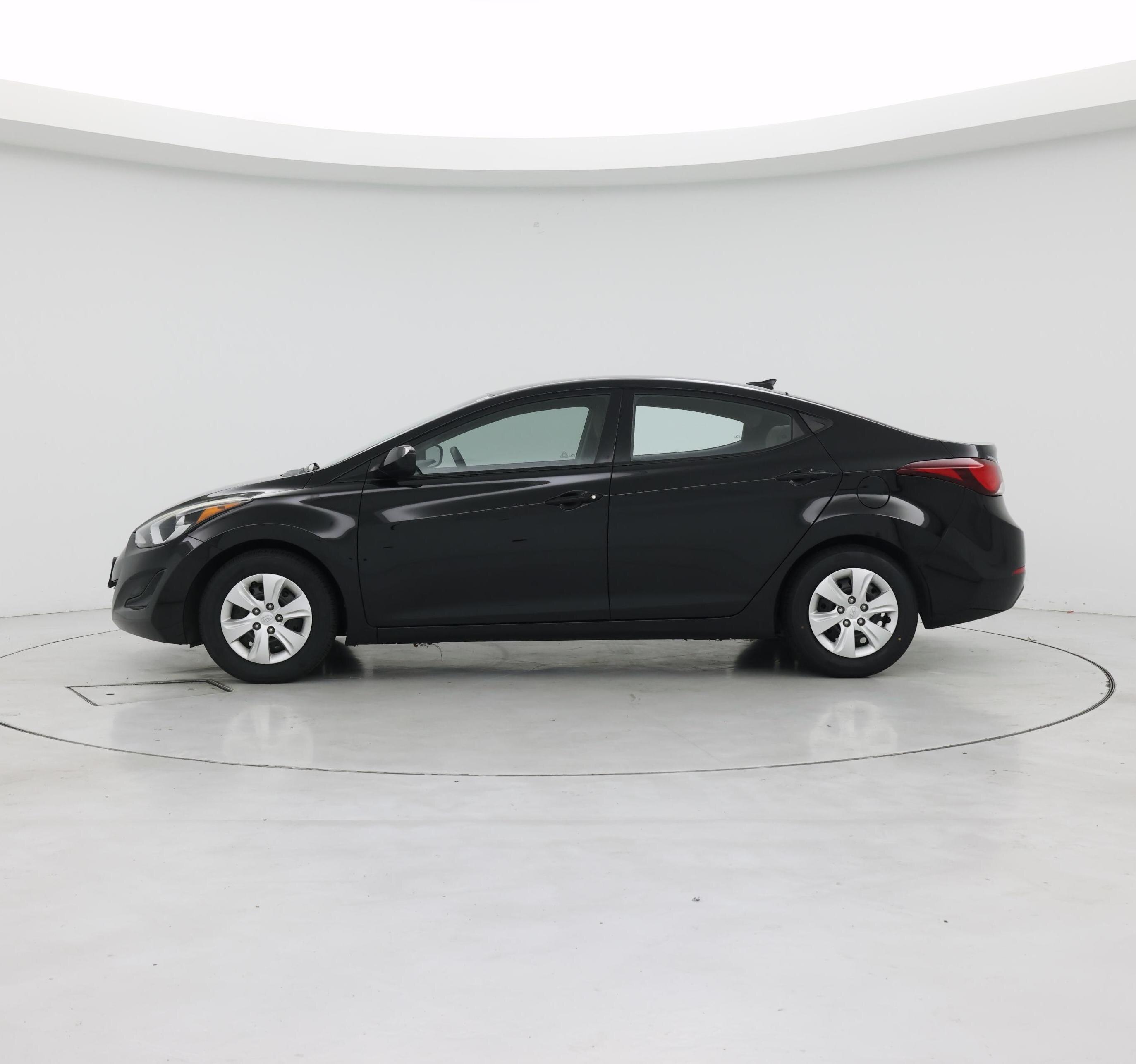 Thumbnail: 2016 Hyundai Elantra - 3