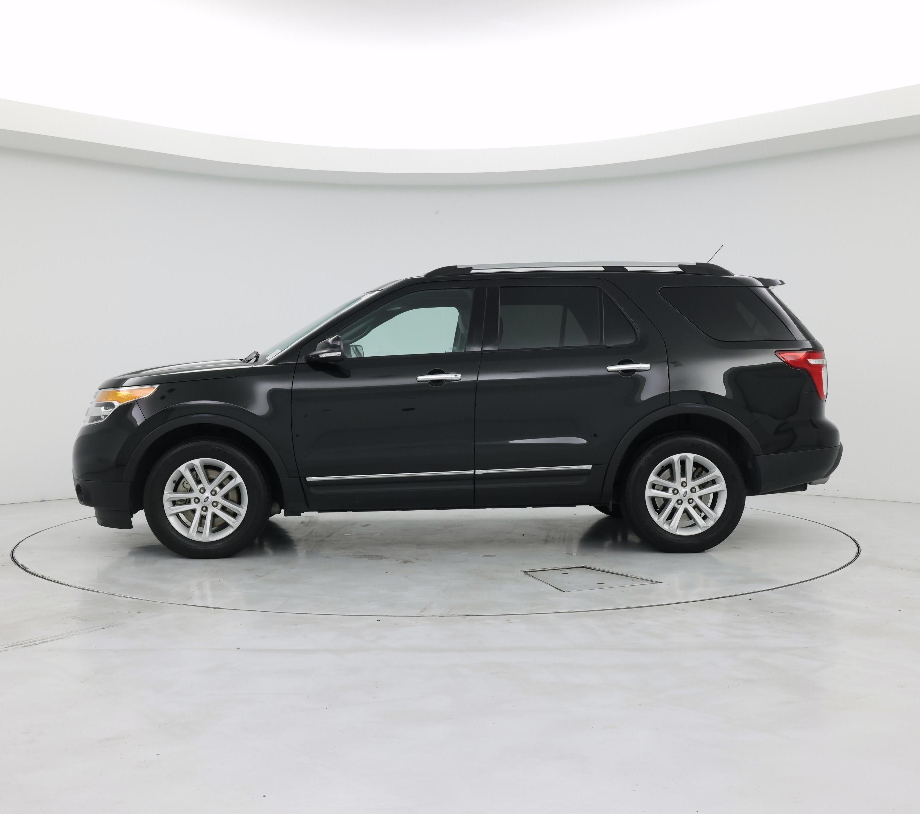 Thumbnail: 2014 Ford Explorer - 3
