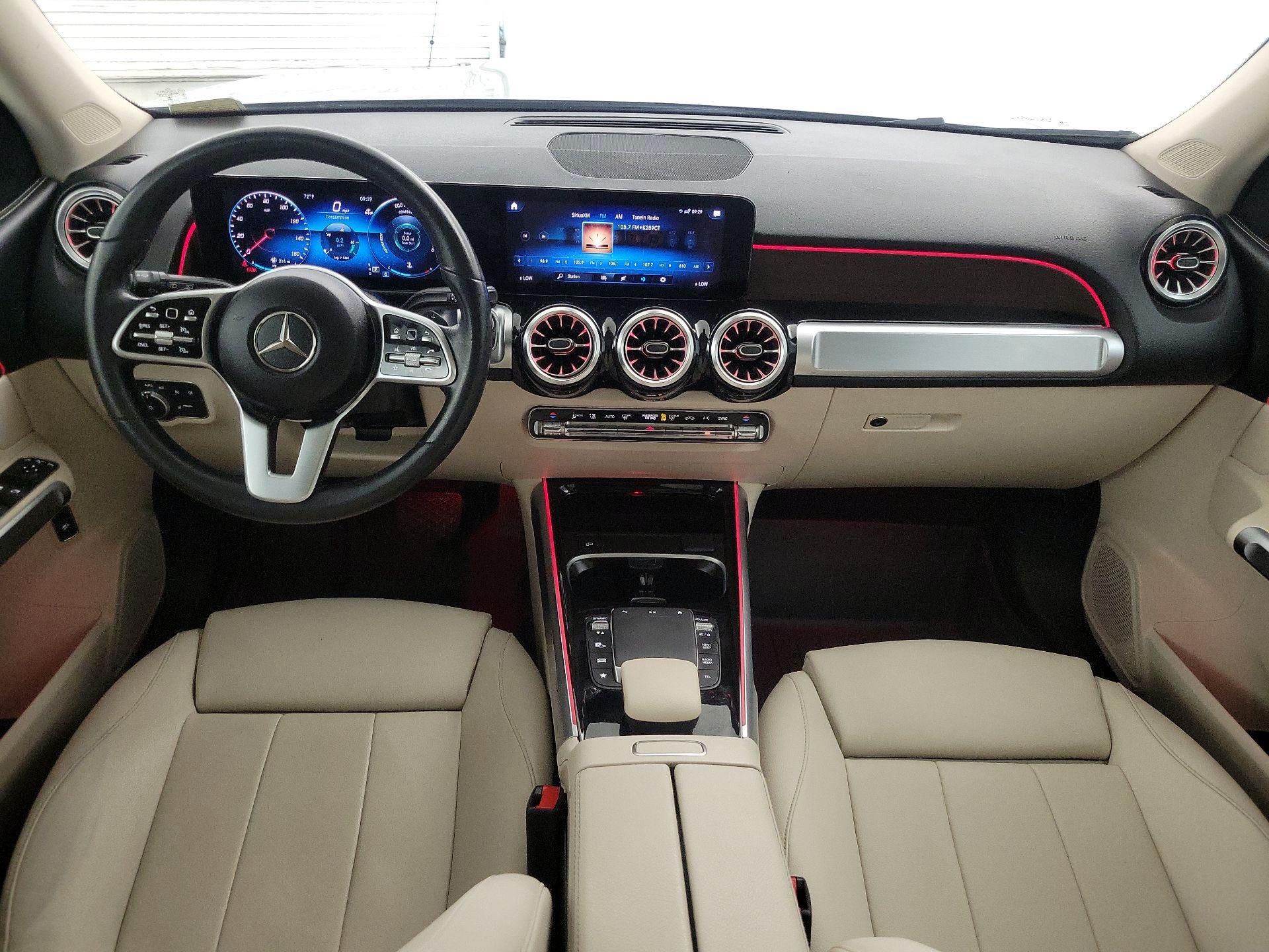 Thumbnail: 2023 Mercedes-Benz GLB - 9