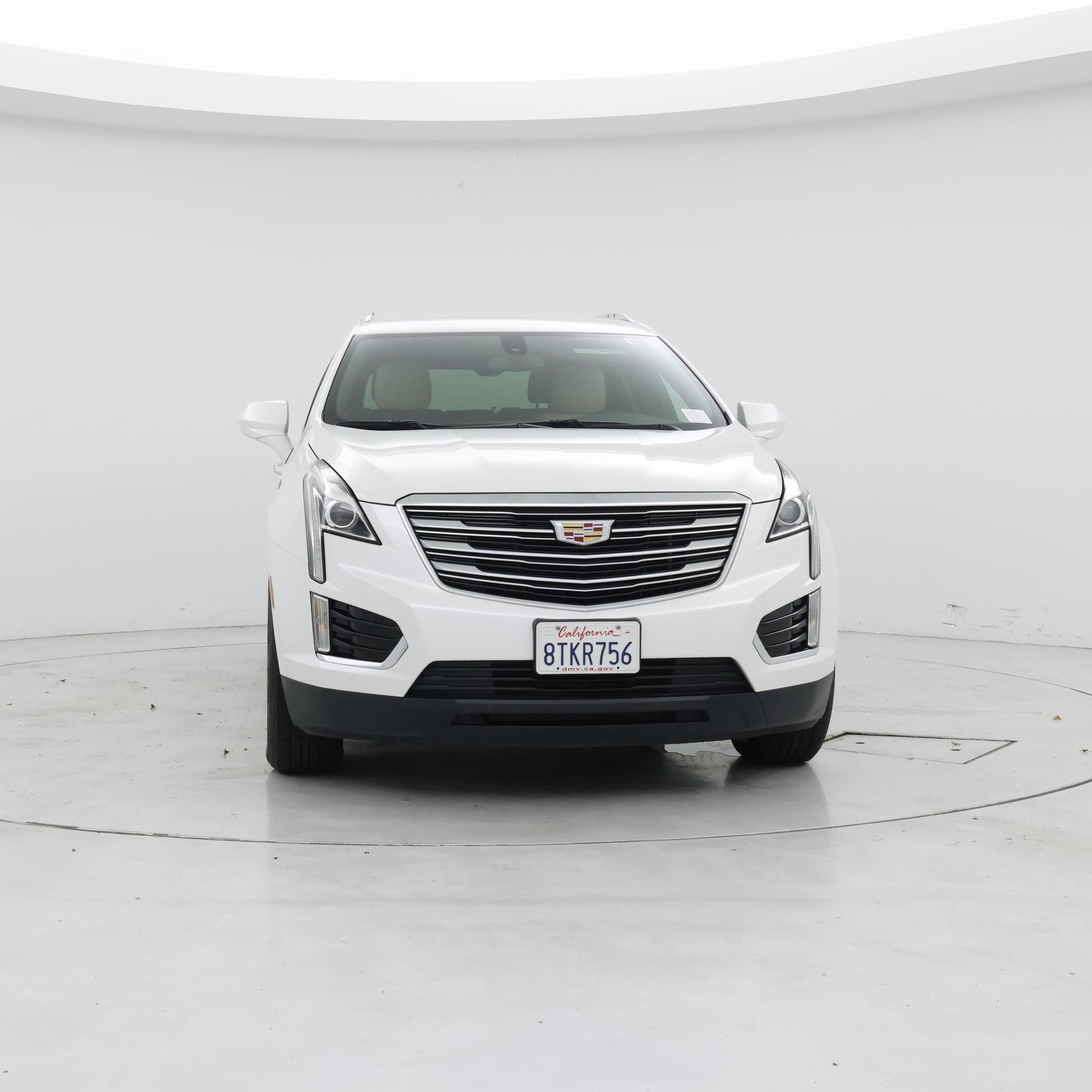 Thumbnail: 2017 Cadillac XT5 - 5