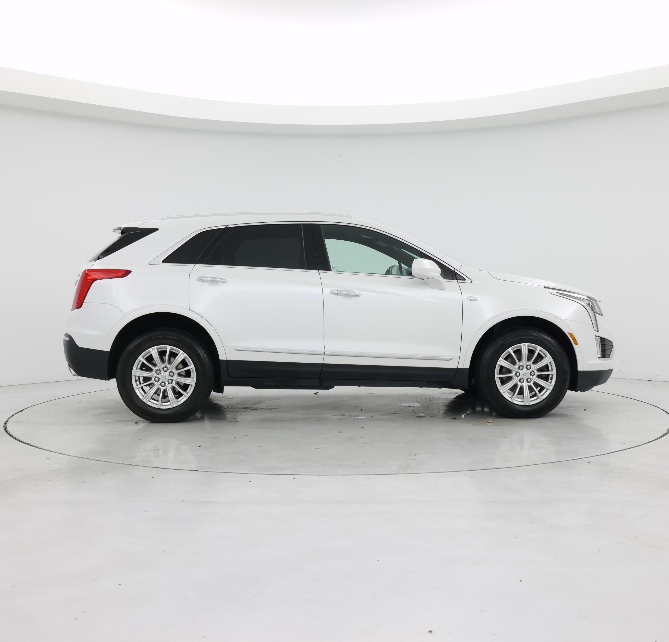 Thumbnail: 2017 Cadillac XT5 - 7