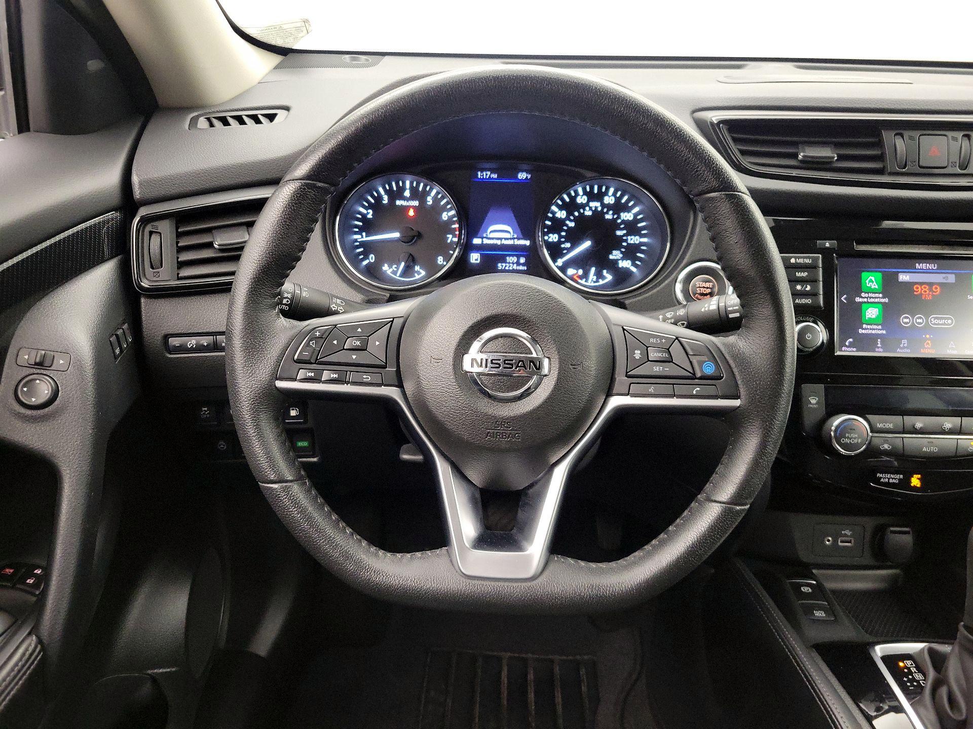 Thumbnail: 2019 Nissan Rogue - 10