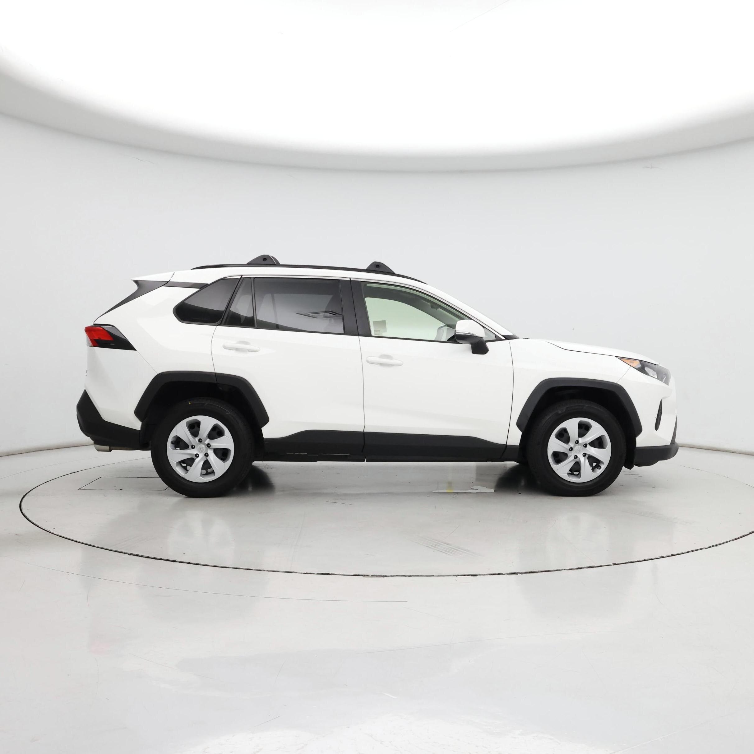 Thumbnail: 2020 Toyota RAV4 - 7