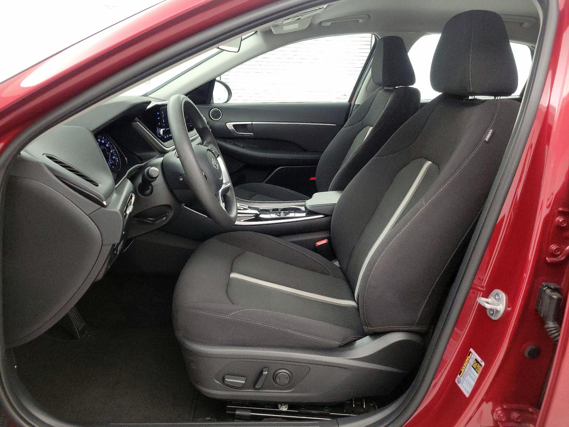 Thumbnail: 2023 Hyundai Sonata - 11