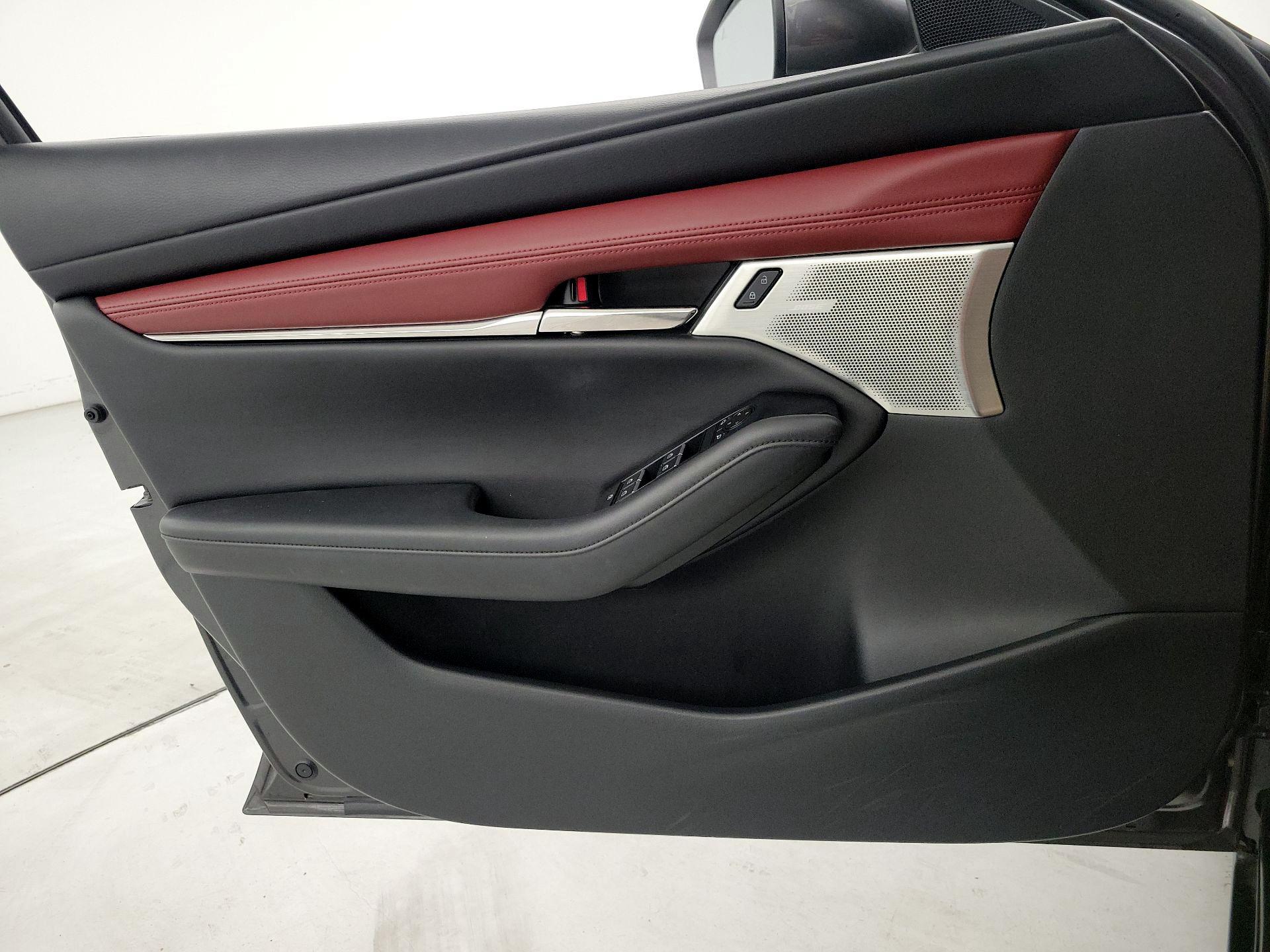 Thumbnail: 2023 Mazda Mazda3 - 12