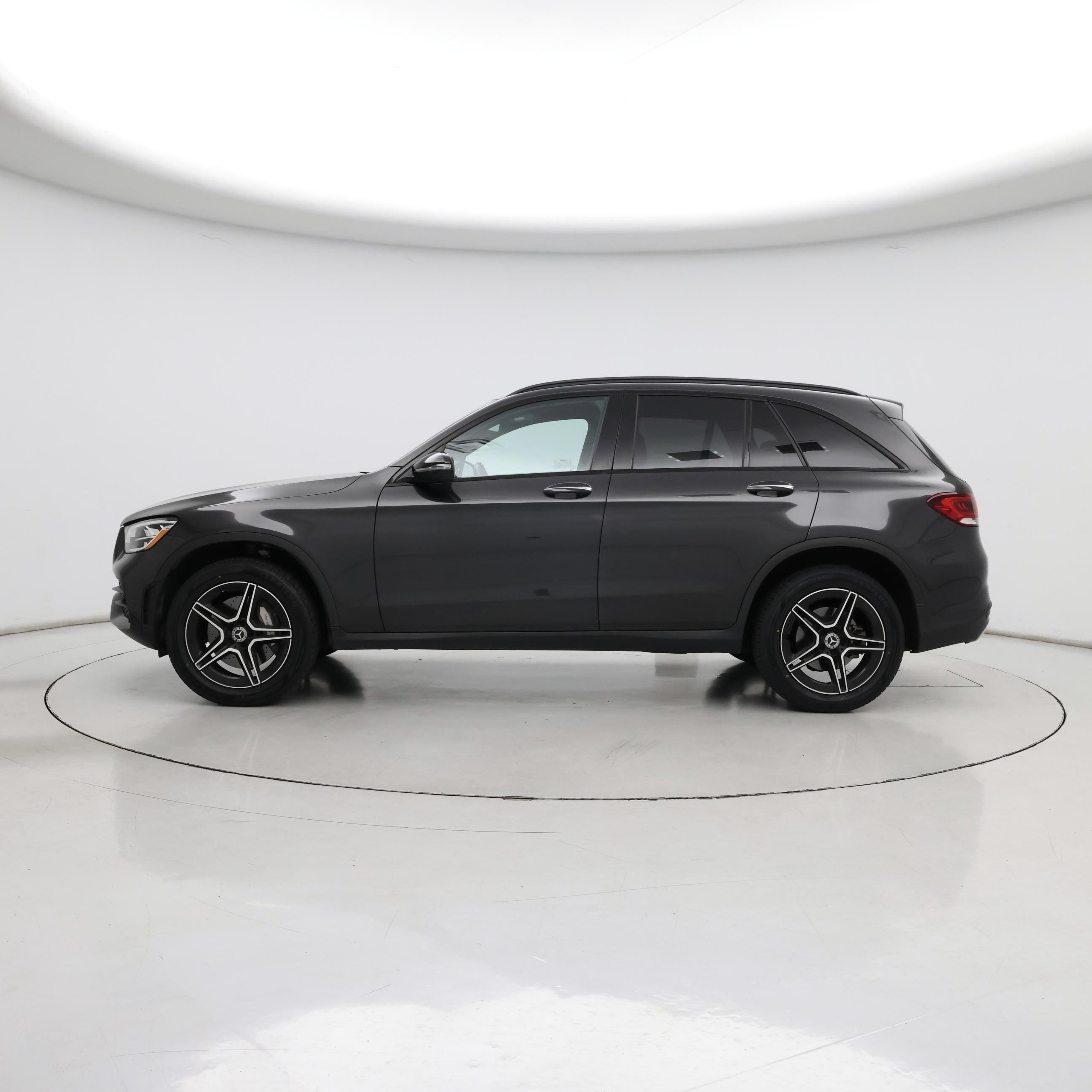 Thumbnail: 2022 Mercedes-Benz GLC - 3