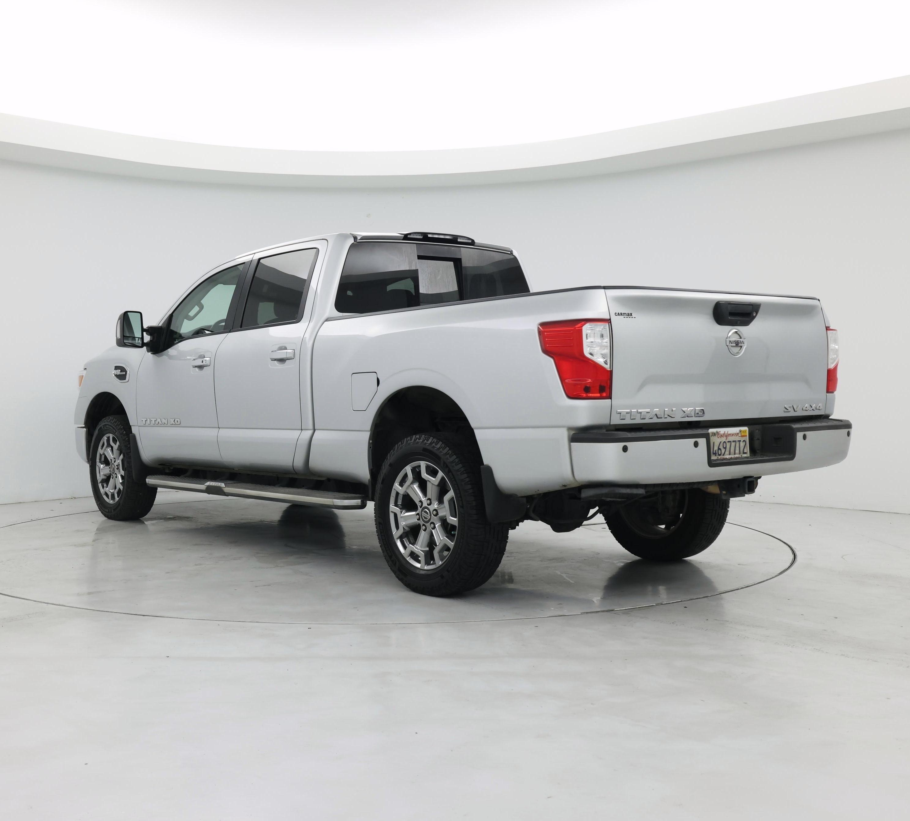 Thumbnail: 2018 Nissan Titan - 2