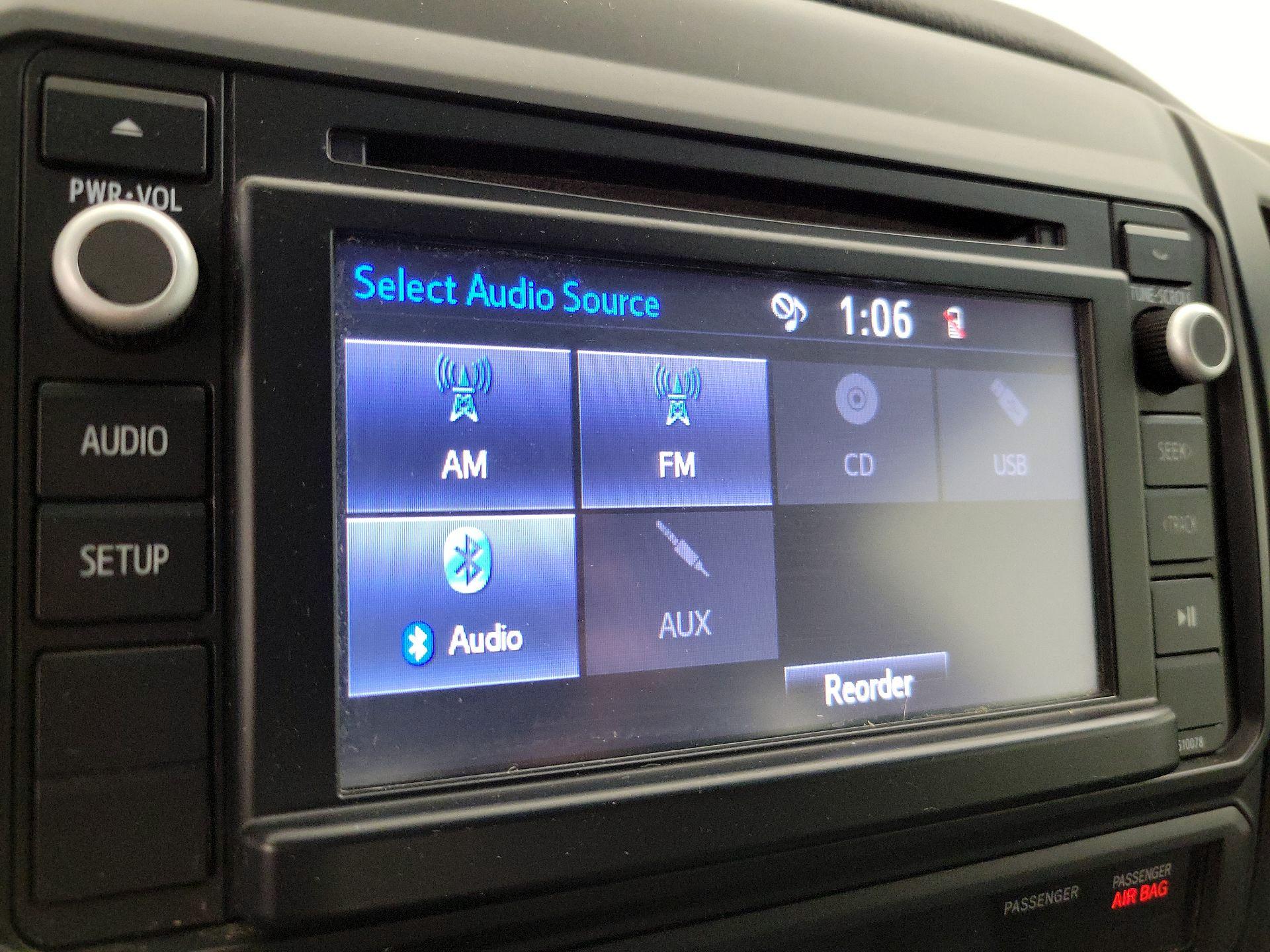 Thumbnail: 2015 Toyota Tacoma - 14