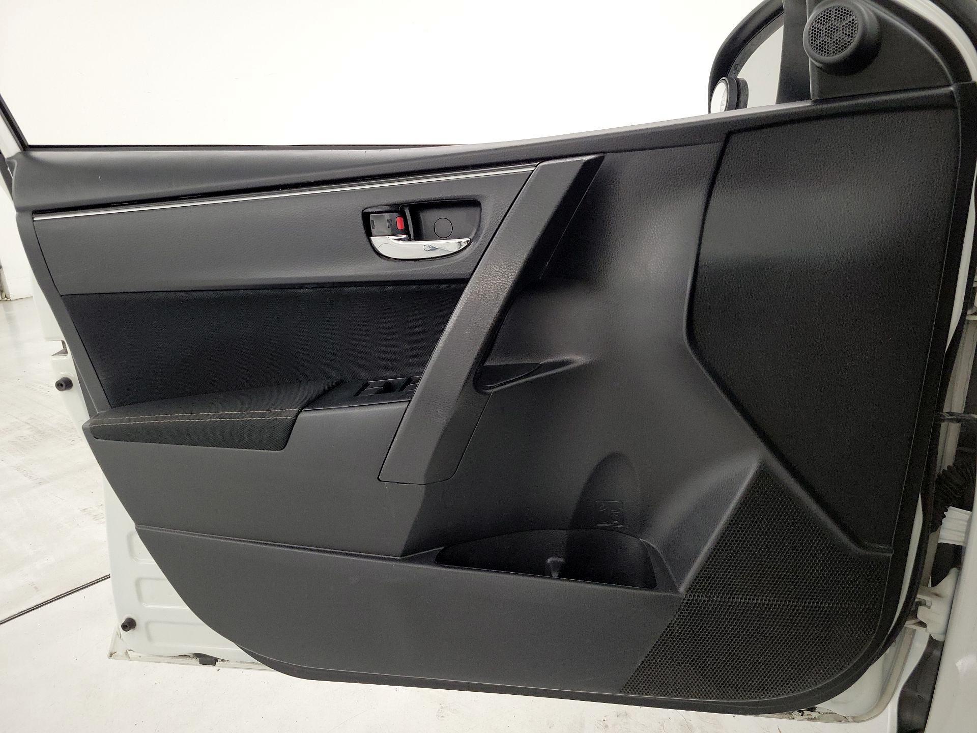 Thumbnail: 2019 Toyota Corolla - 12