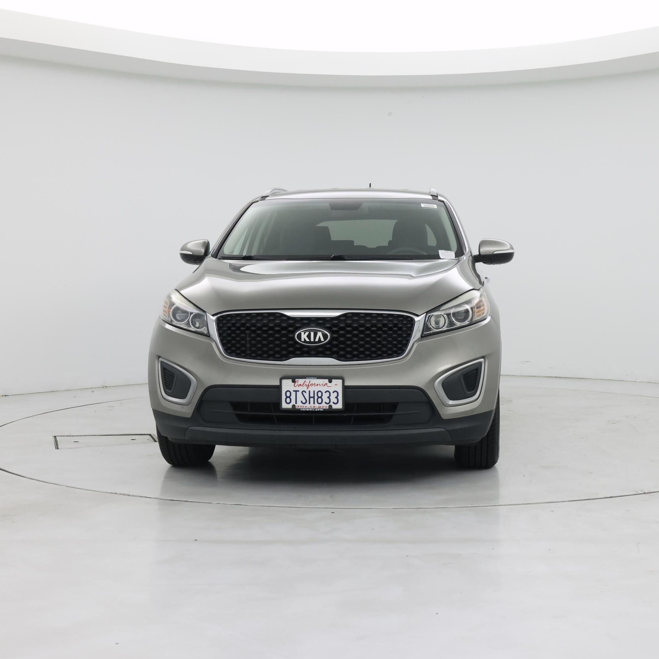 Thumbnail: 2017 Kia Sorento - 5