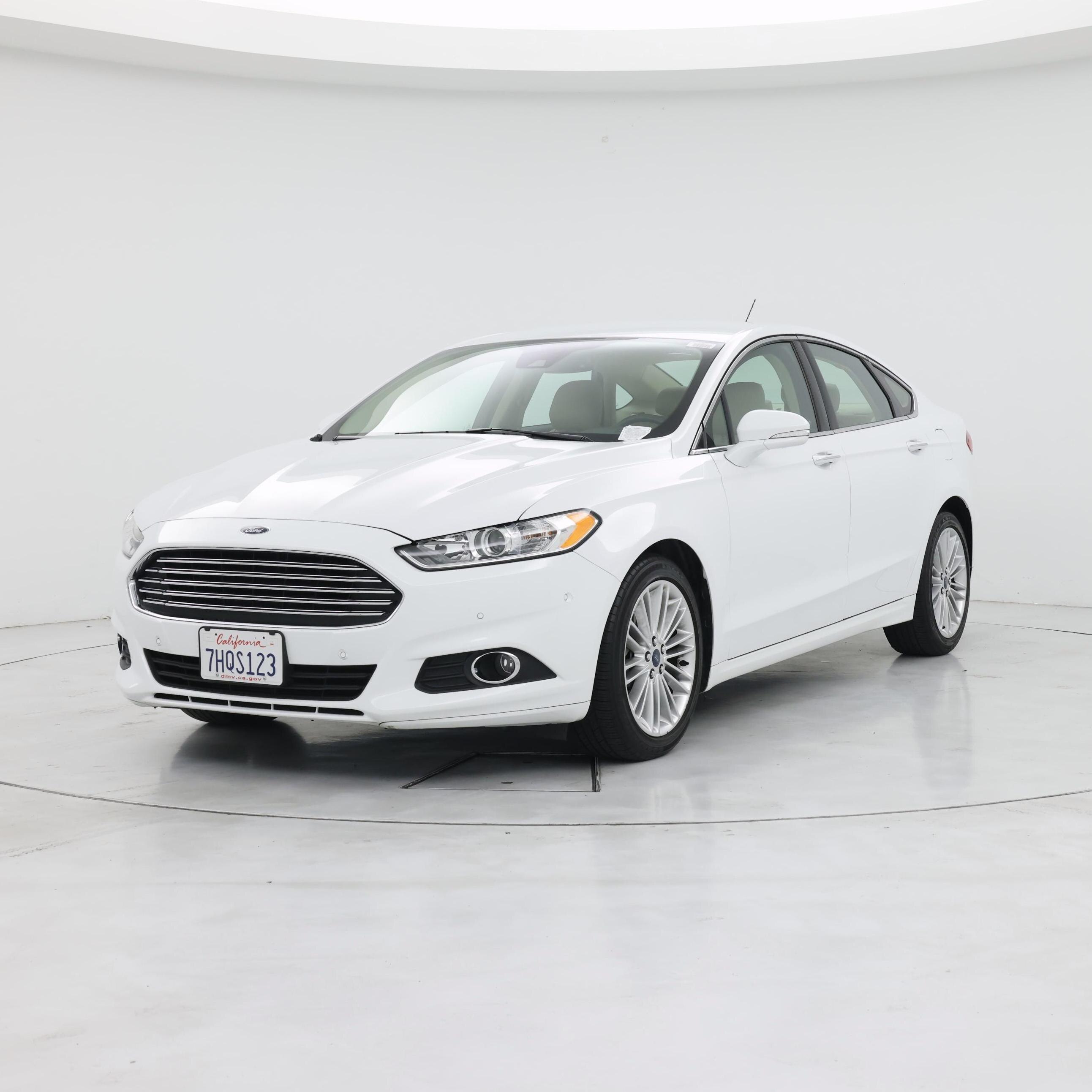 Thumbnail: 2015 Ford Fusion - 4