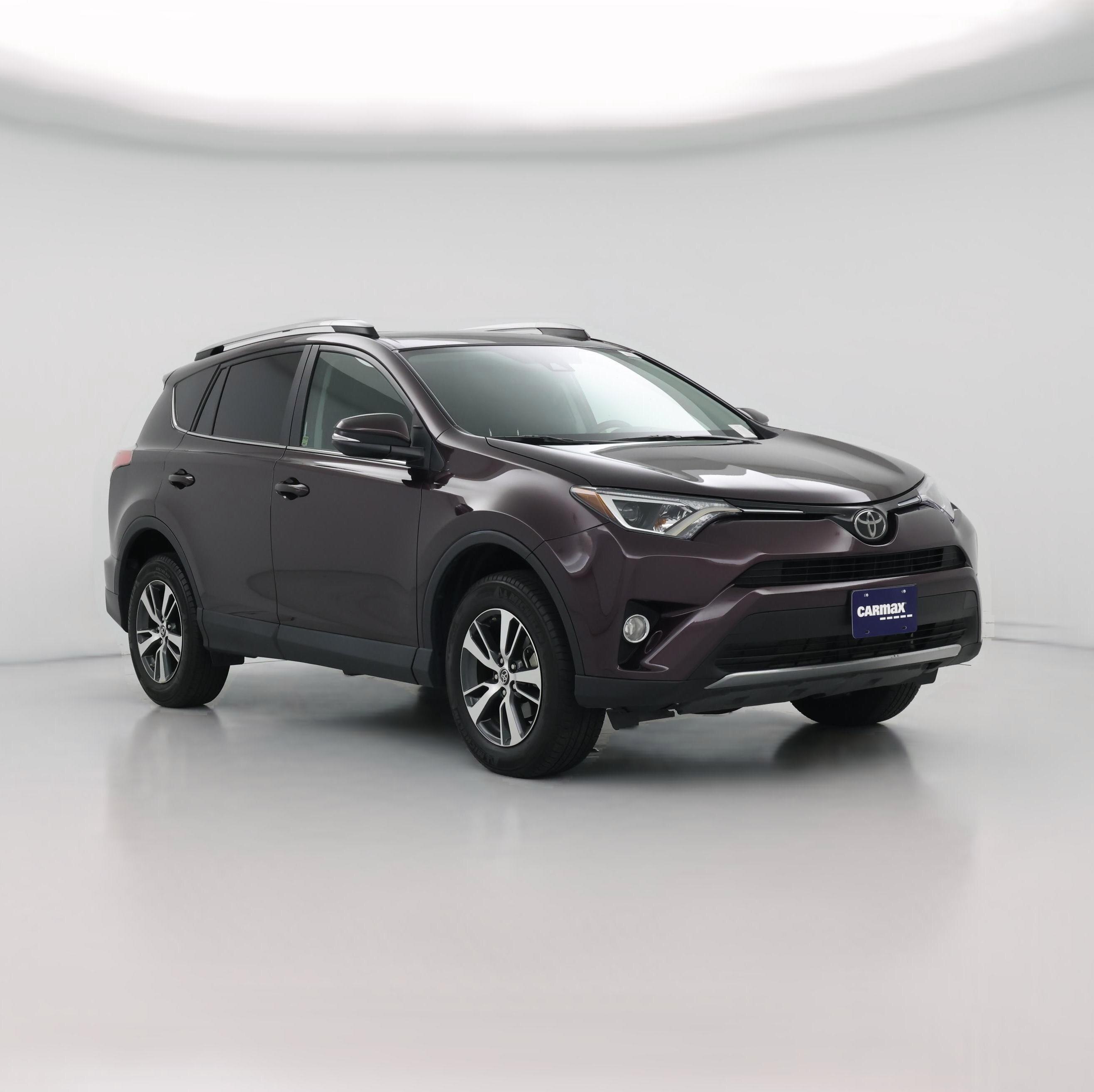 Thumbnail: 2018 Toyota RAV4 - 1