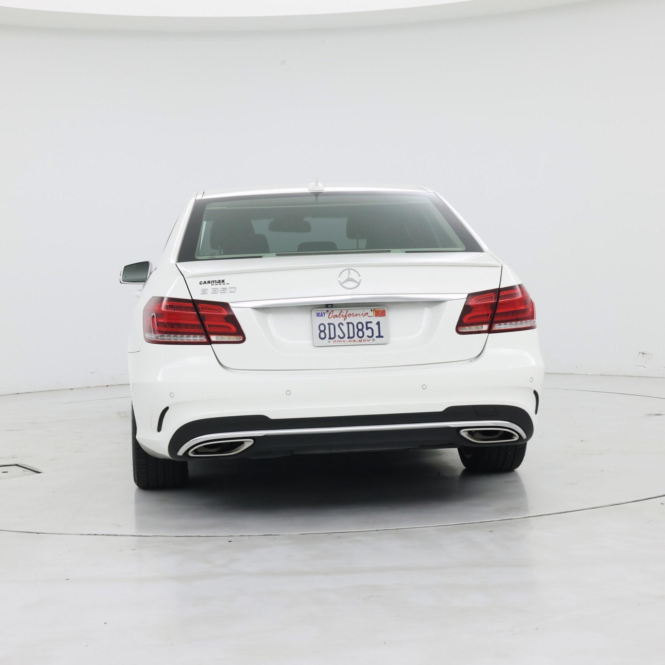 Thumbnail: 2016 Mercedes-Benz E-Class - 6