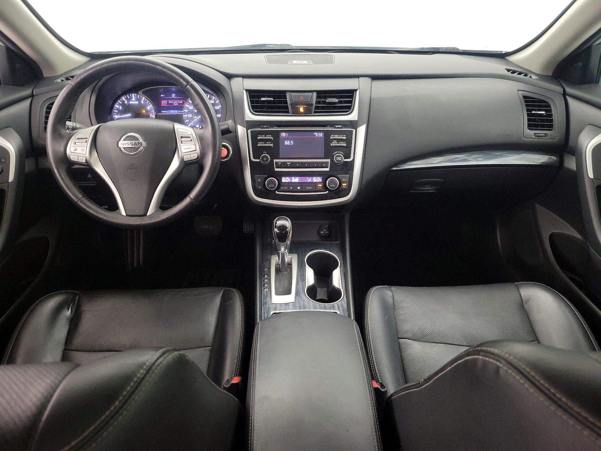 Thumbnail: 2018 Nissan Altima - 9