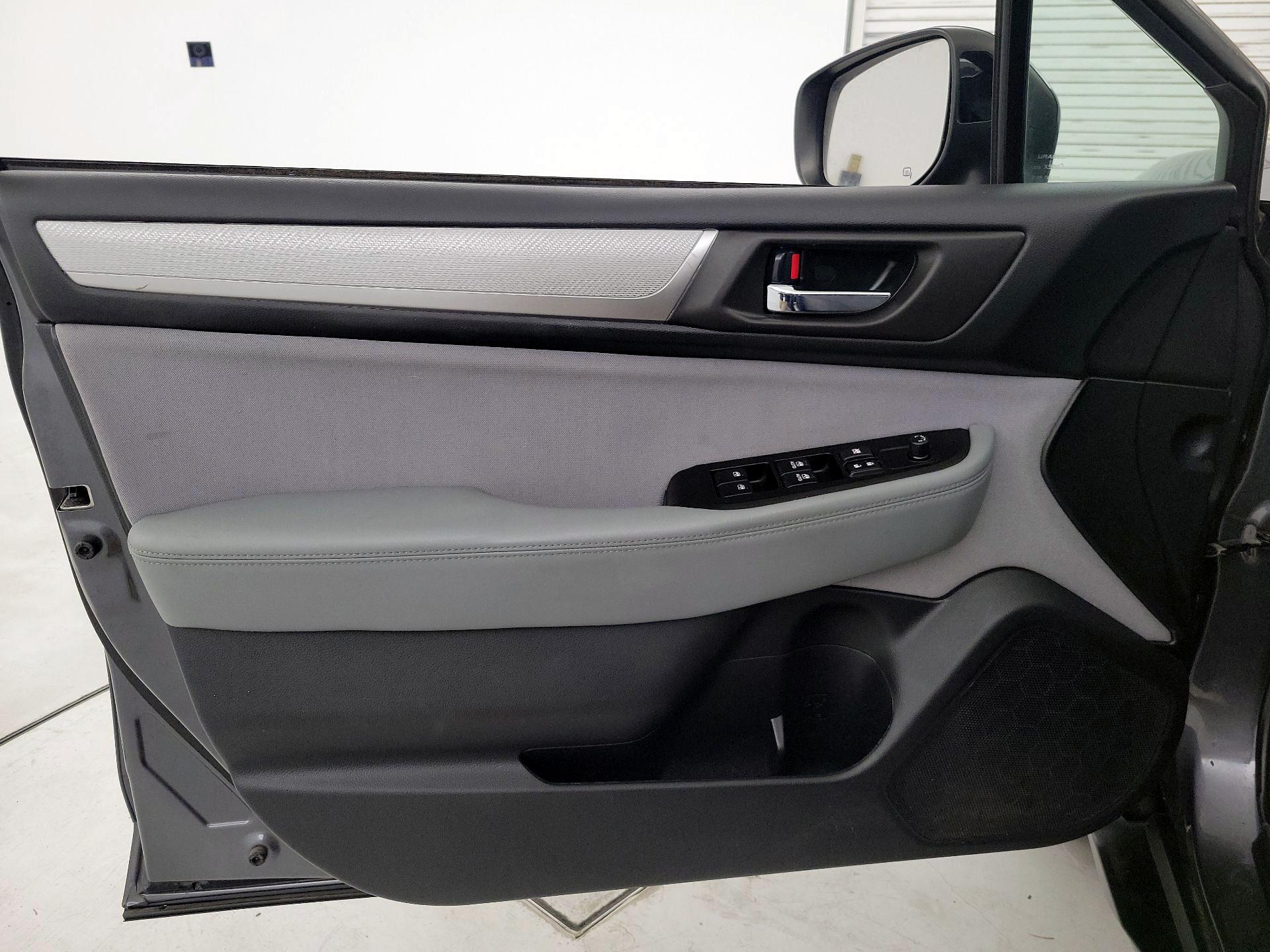 Thumbnail: 2019 Subaru Outback - 12