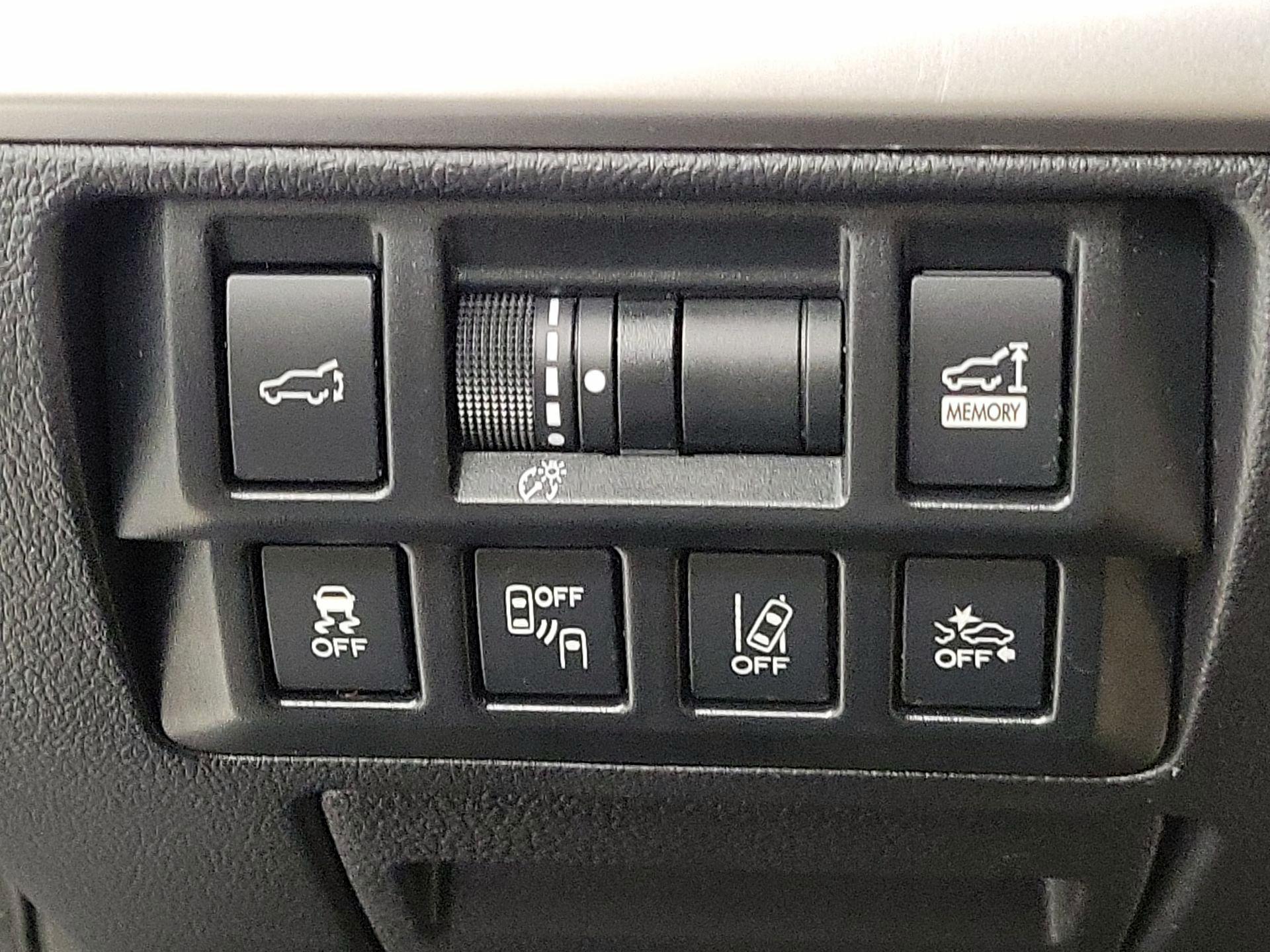 Thumbnail: 2019 Subaru Outback - 13