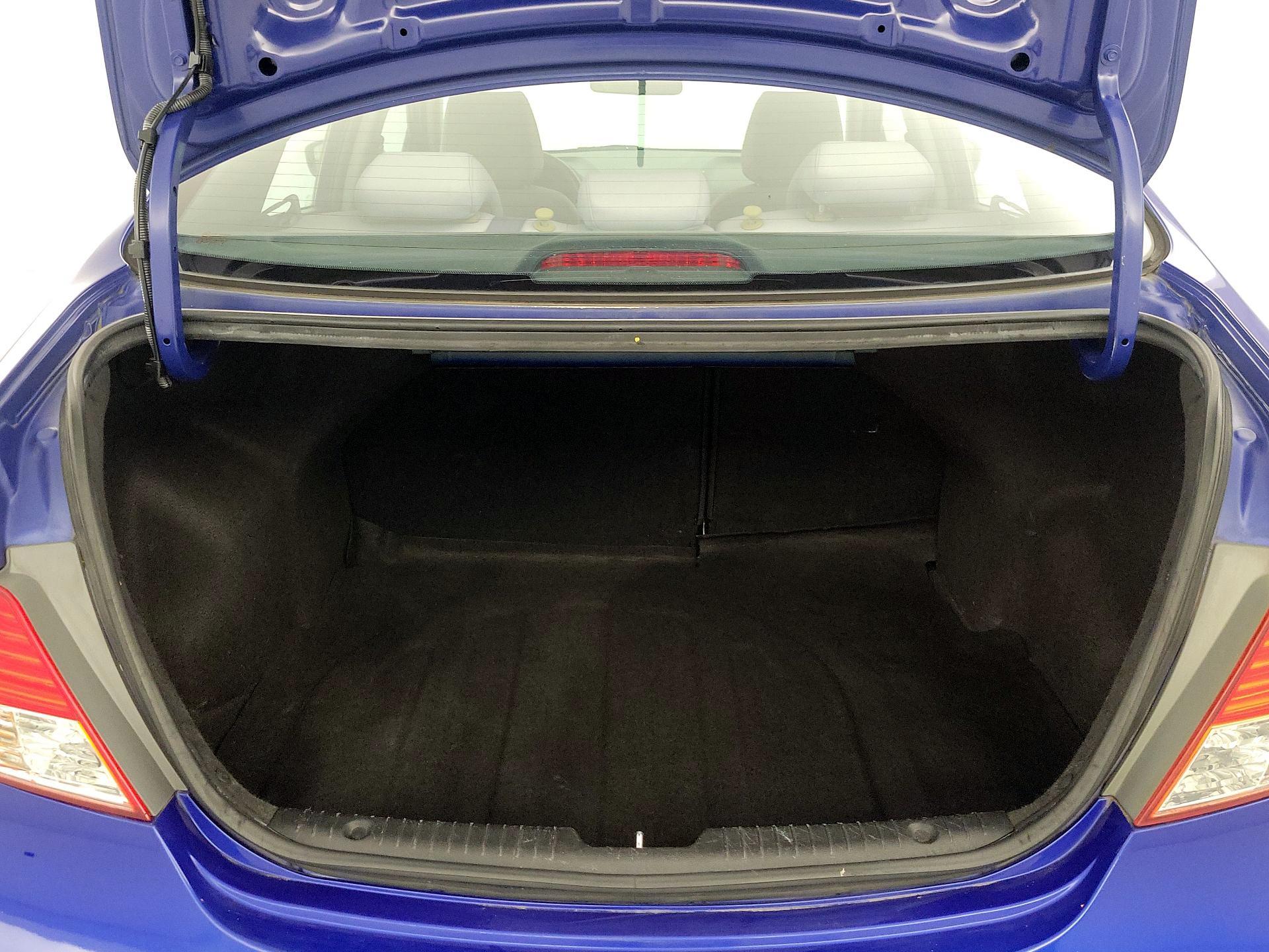 Thumbnail: 2014 Hyundai Accent - 19