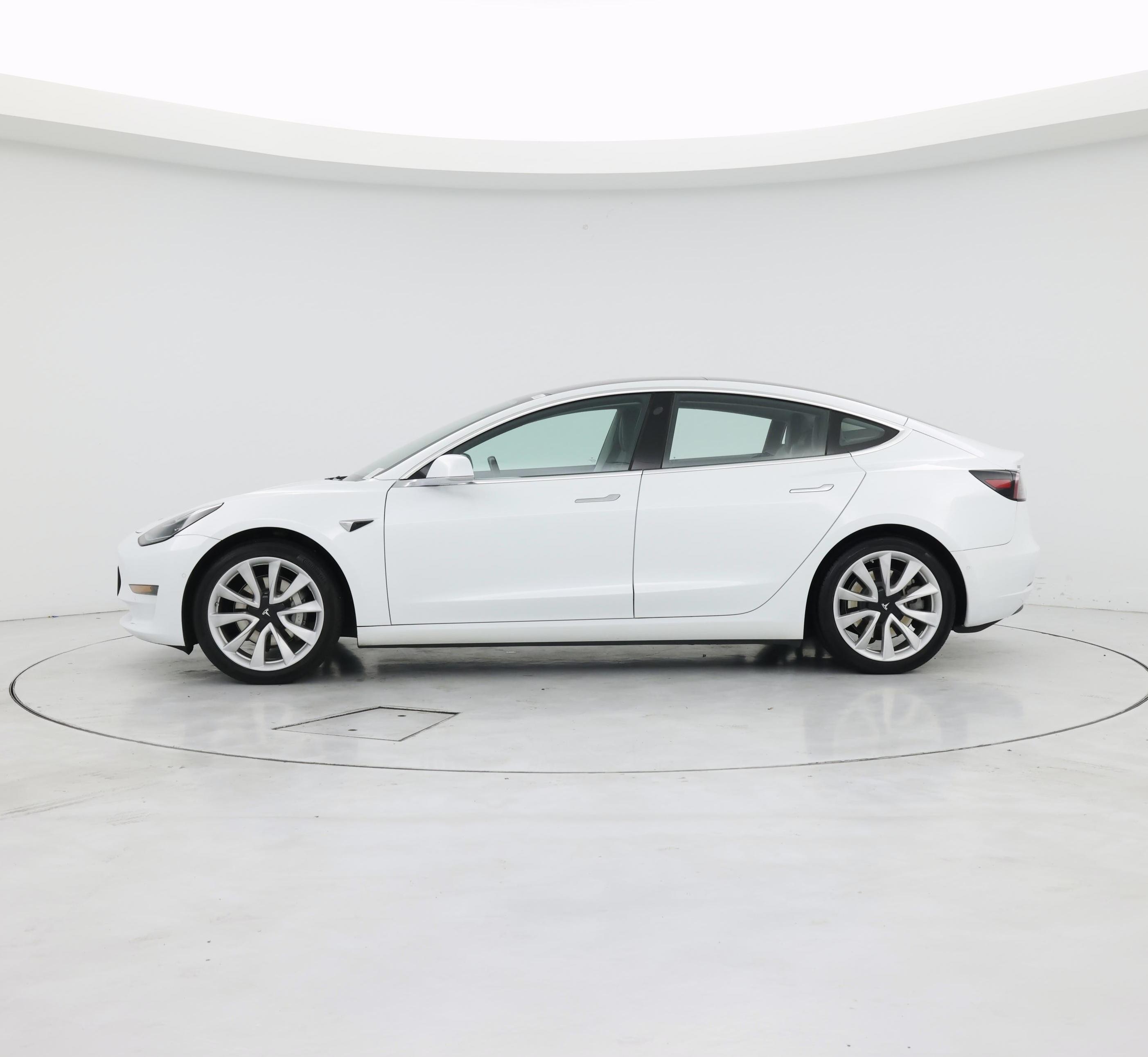 Thumbnail: 2018 Tesla Model 3 - 3