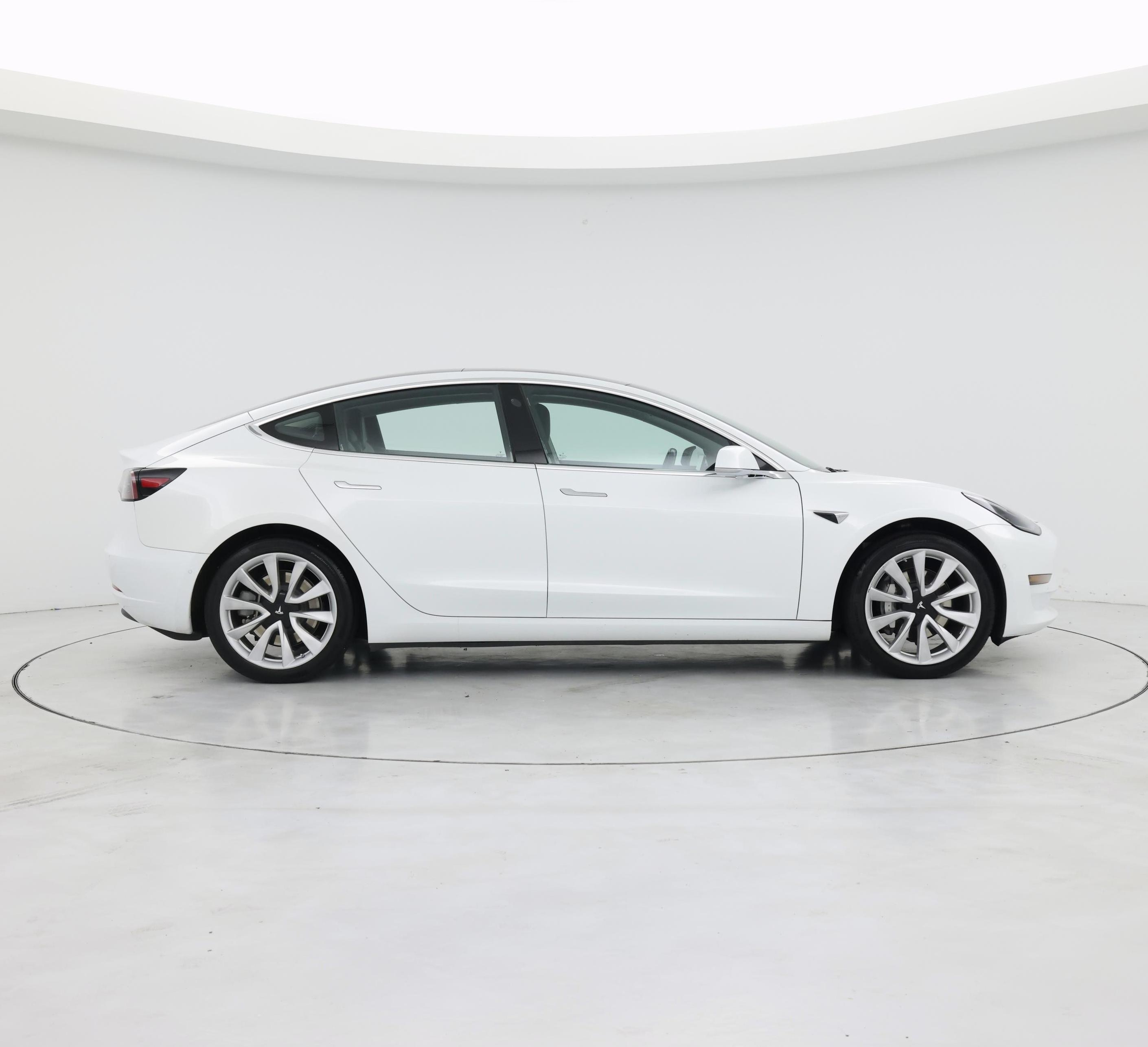 Thumbnail: 2018 Tesla Model 3 - 7