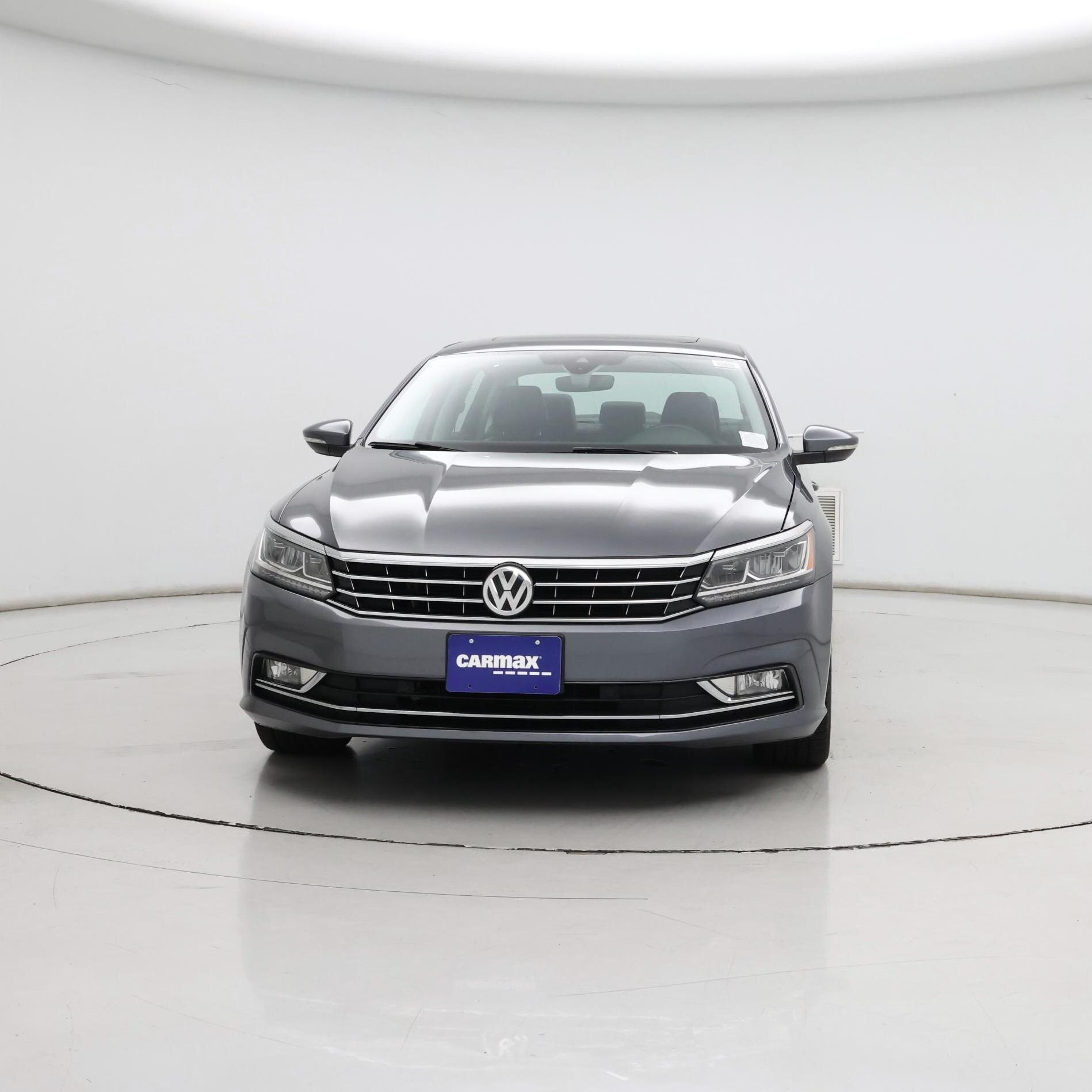 Thumbnail: 2018 Volkswagen Passat - 5
