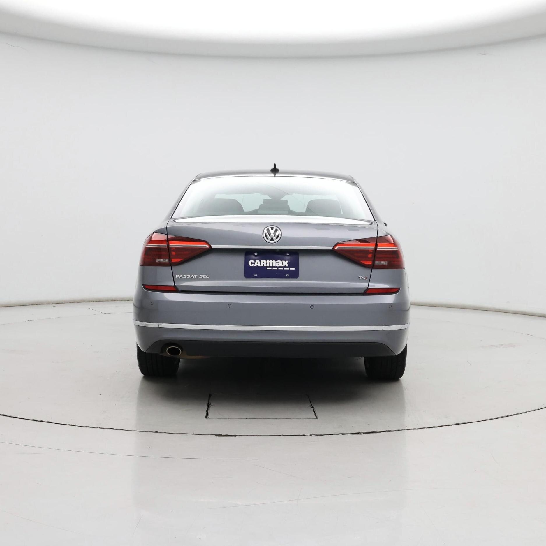 Thumbnail: 2018 Volkswagen Passat - 6