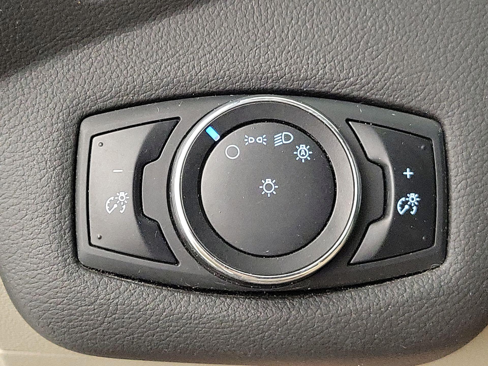Thumbnail: 2013 Ford C-Max - 13