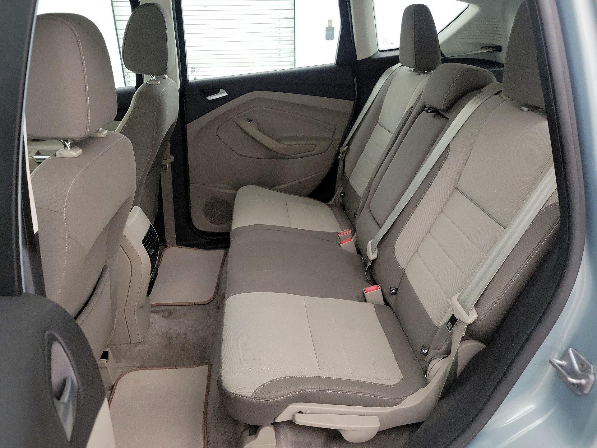 Thumbnail: 2013 Ford C-Max - 18